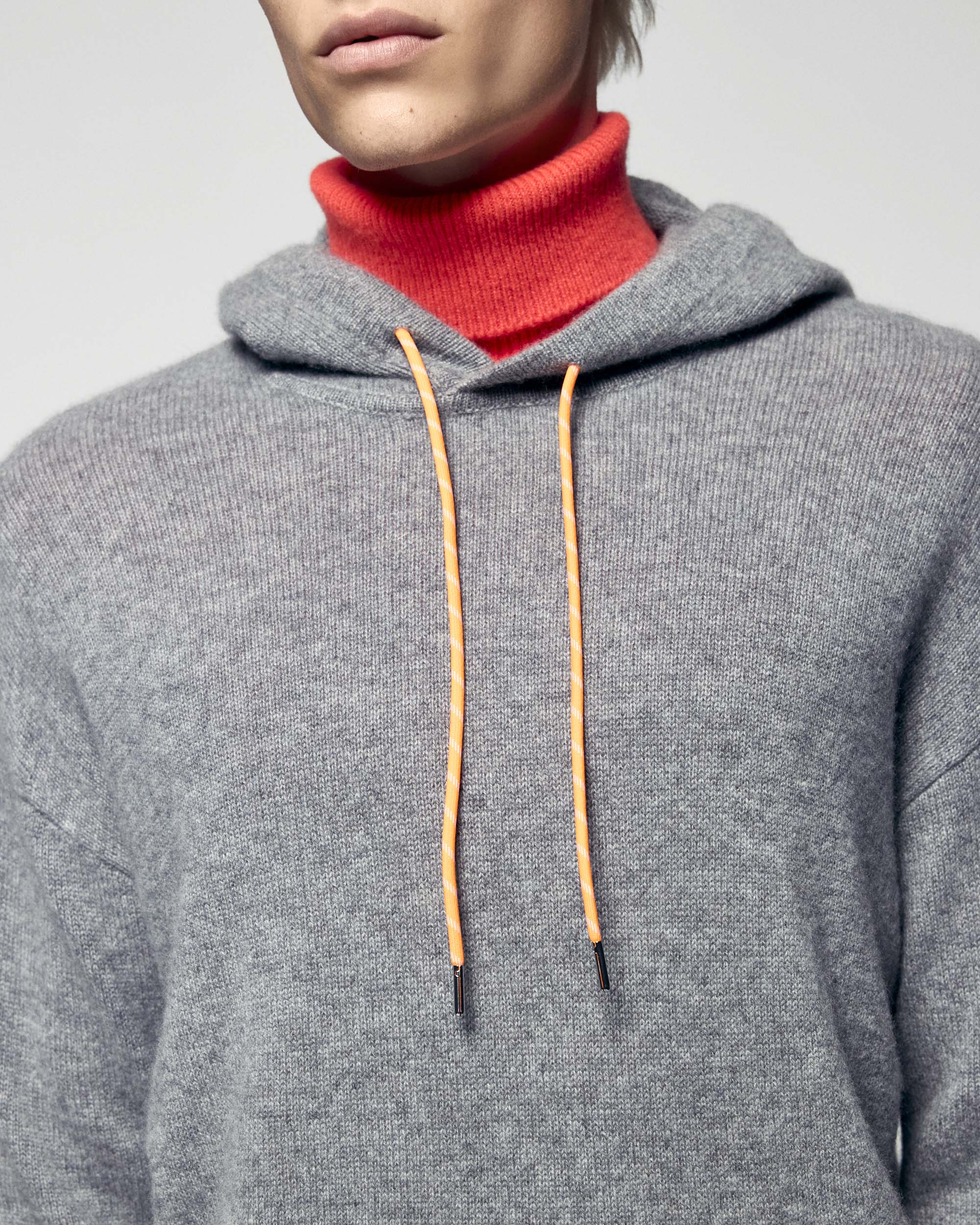 Contrasting Drawstring Hoodie (H25 / HOMME / Gris Chiné Foncé)