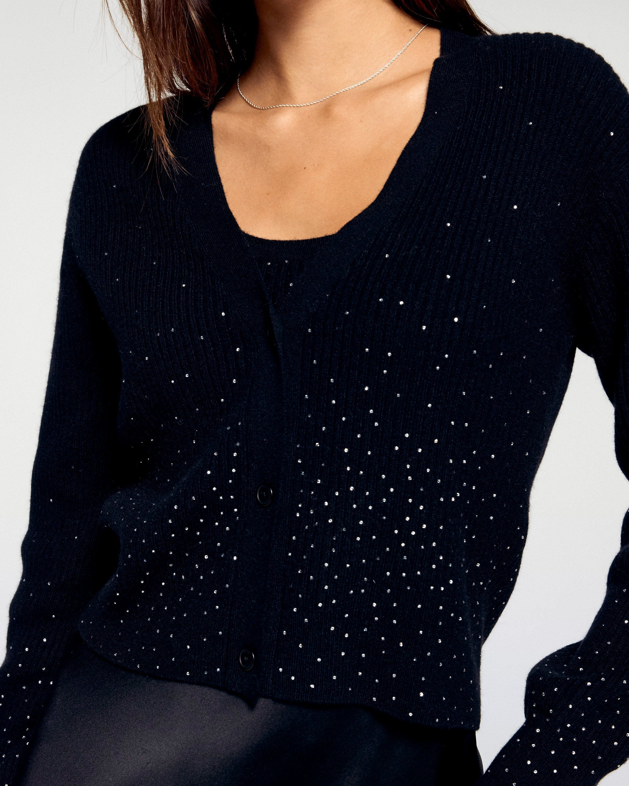 Cardigan Sweater (H25 / WOMEN / Black)