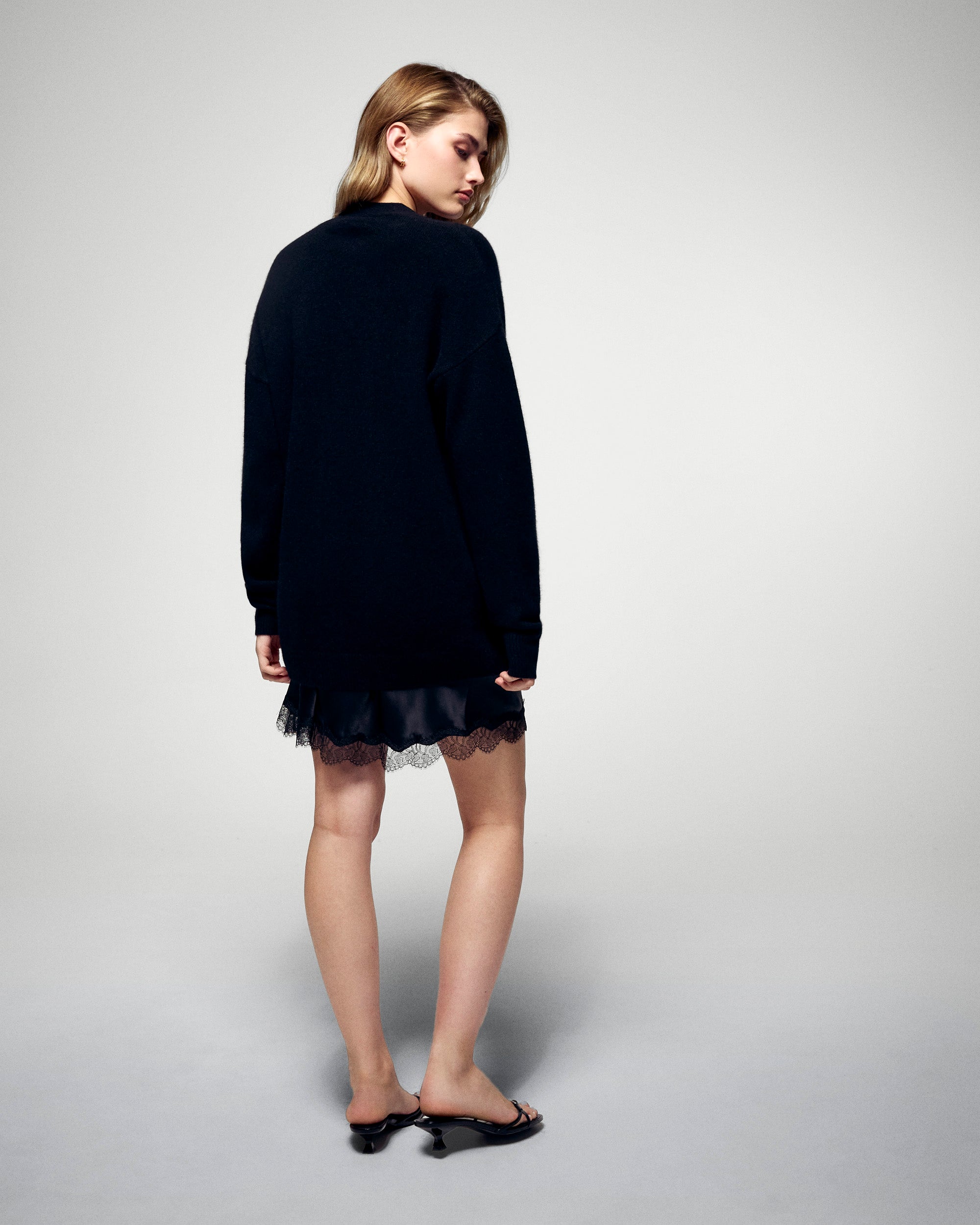 Cardigan sweater (H25 / FEMME / Black)