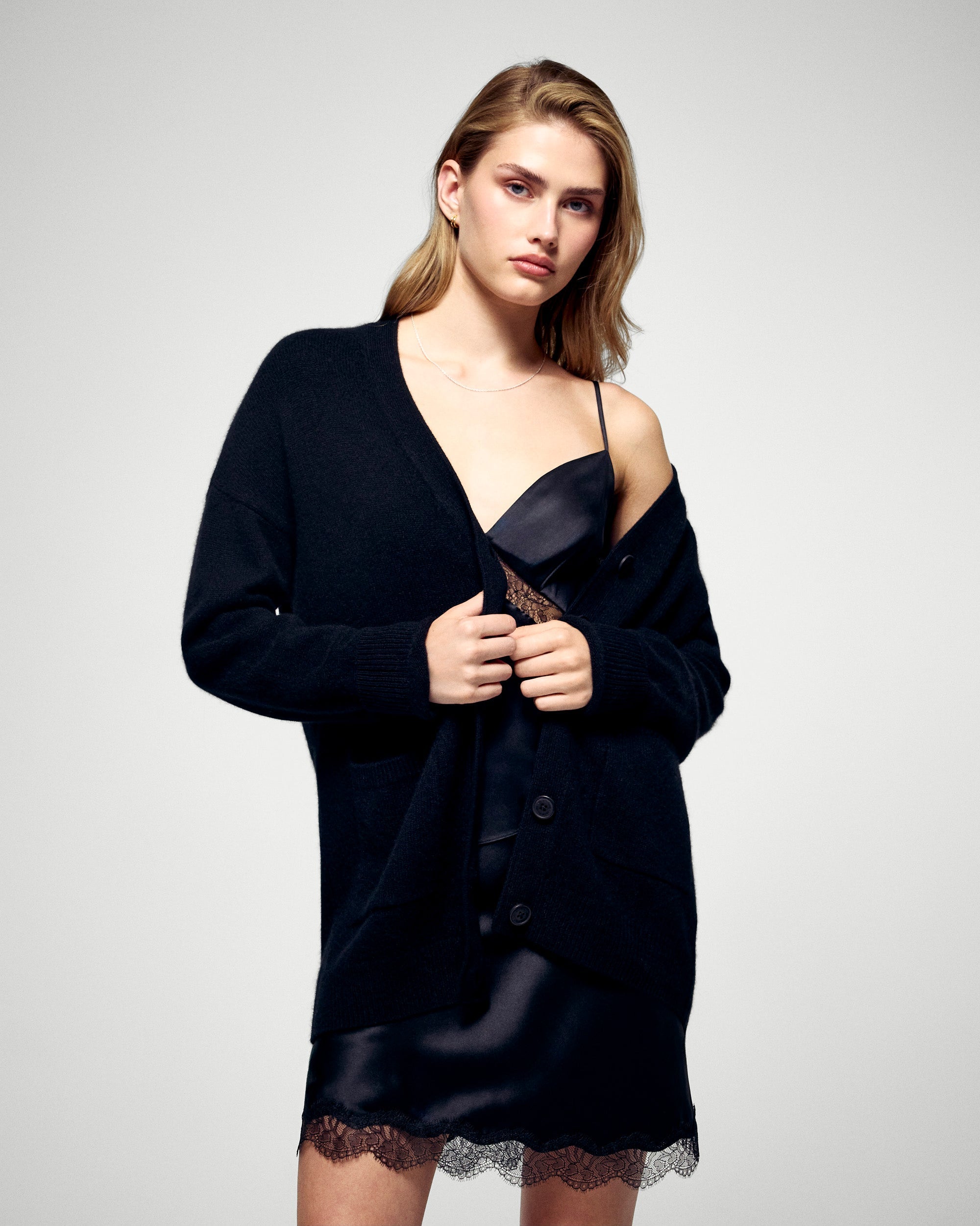 Cardigan sweater (H25 / FEMME / Black)