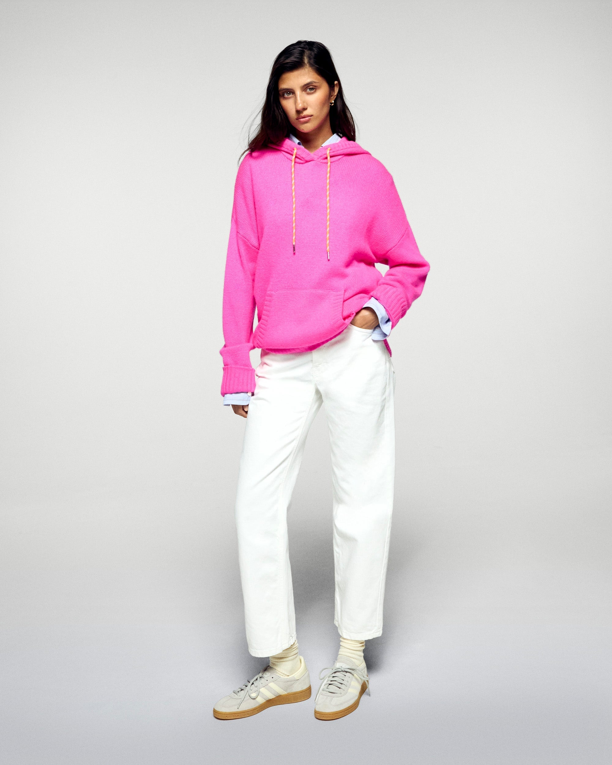 Hoodie Sweater (H25 / WOMEN / Cosmic Pink)