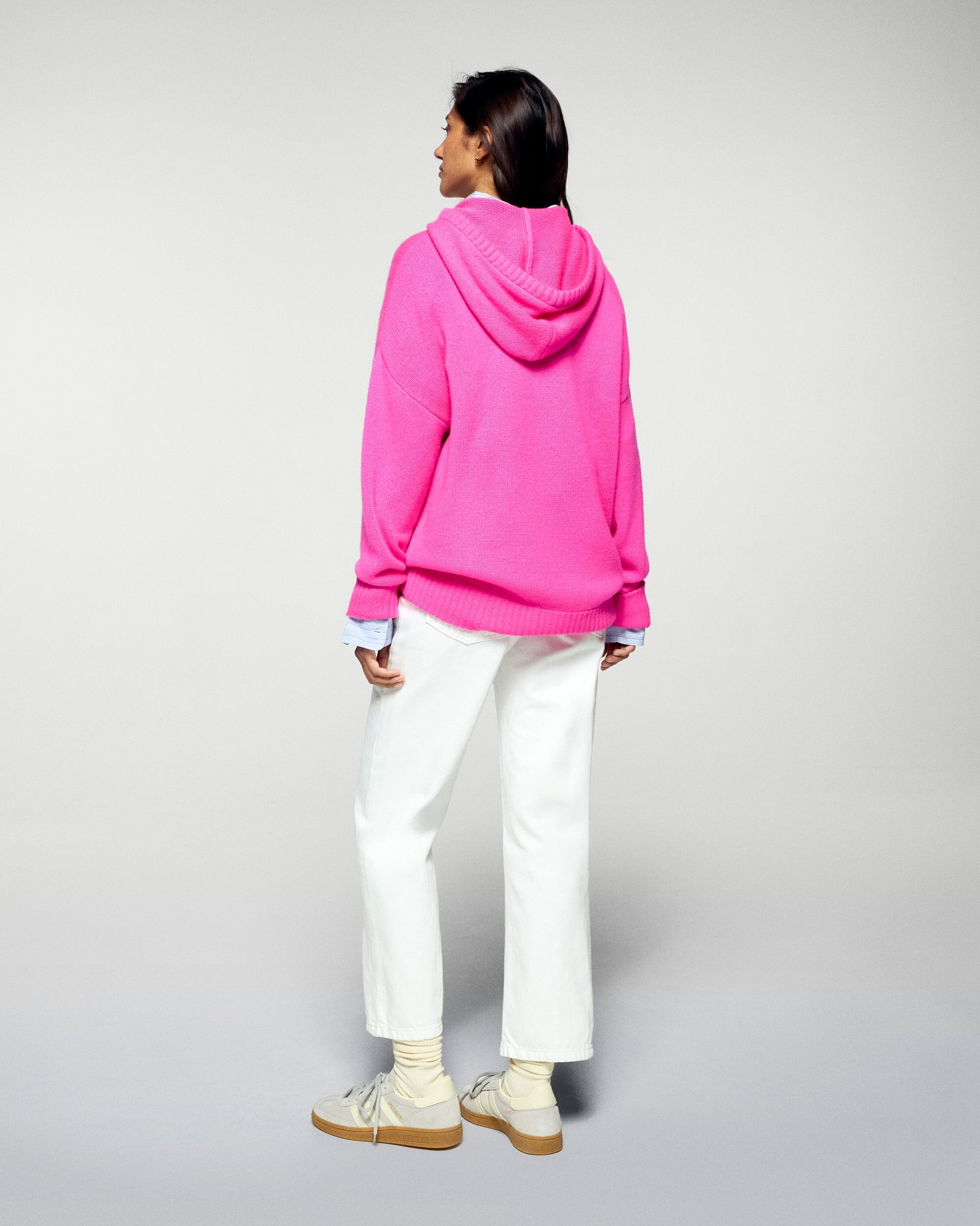 Hoodie Sweater (H25 / WOMEN / Cosmic Pink)