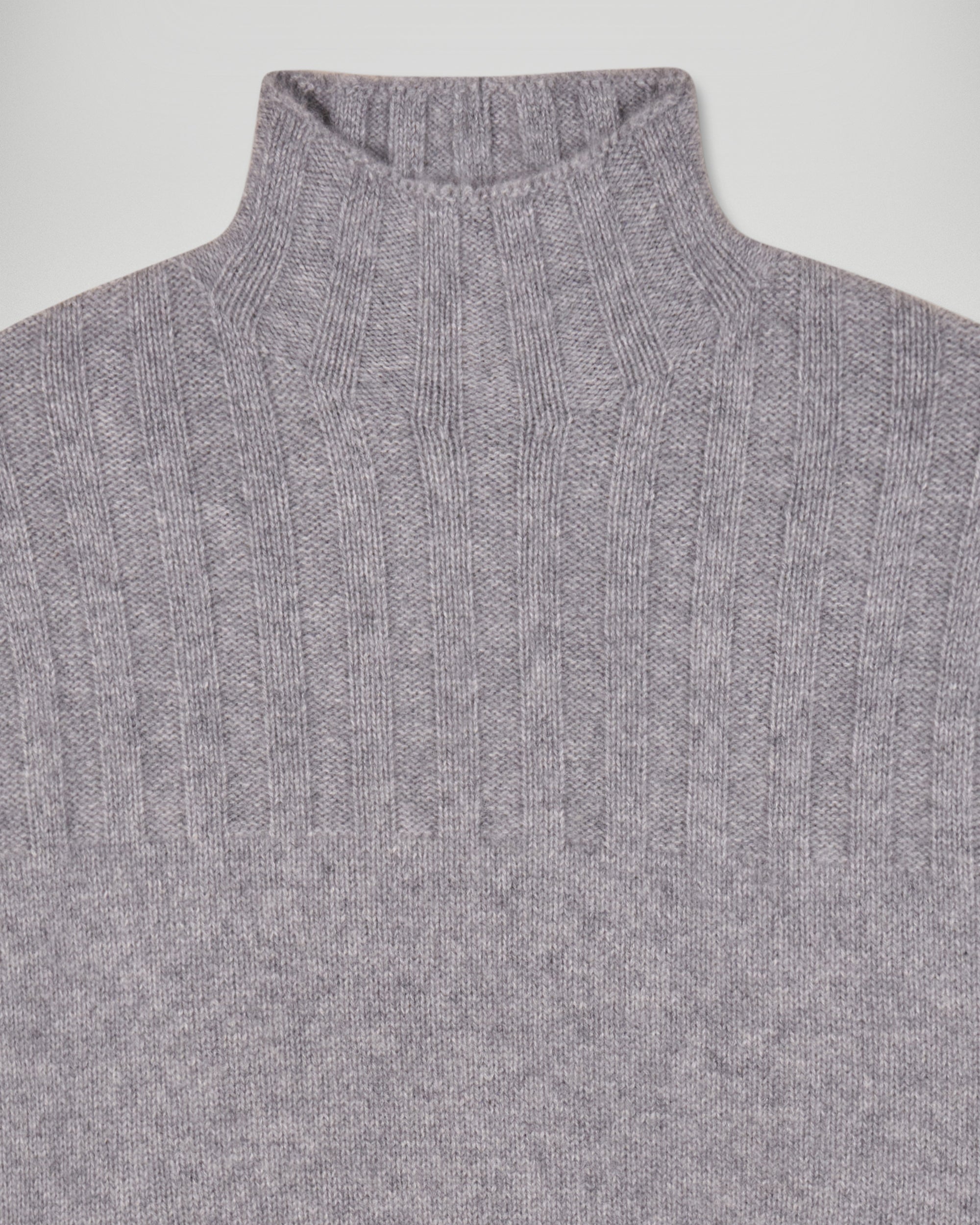 Mock Neck with Contrast Trims (H25 / FEMME / Dark Heather Gray)