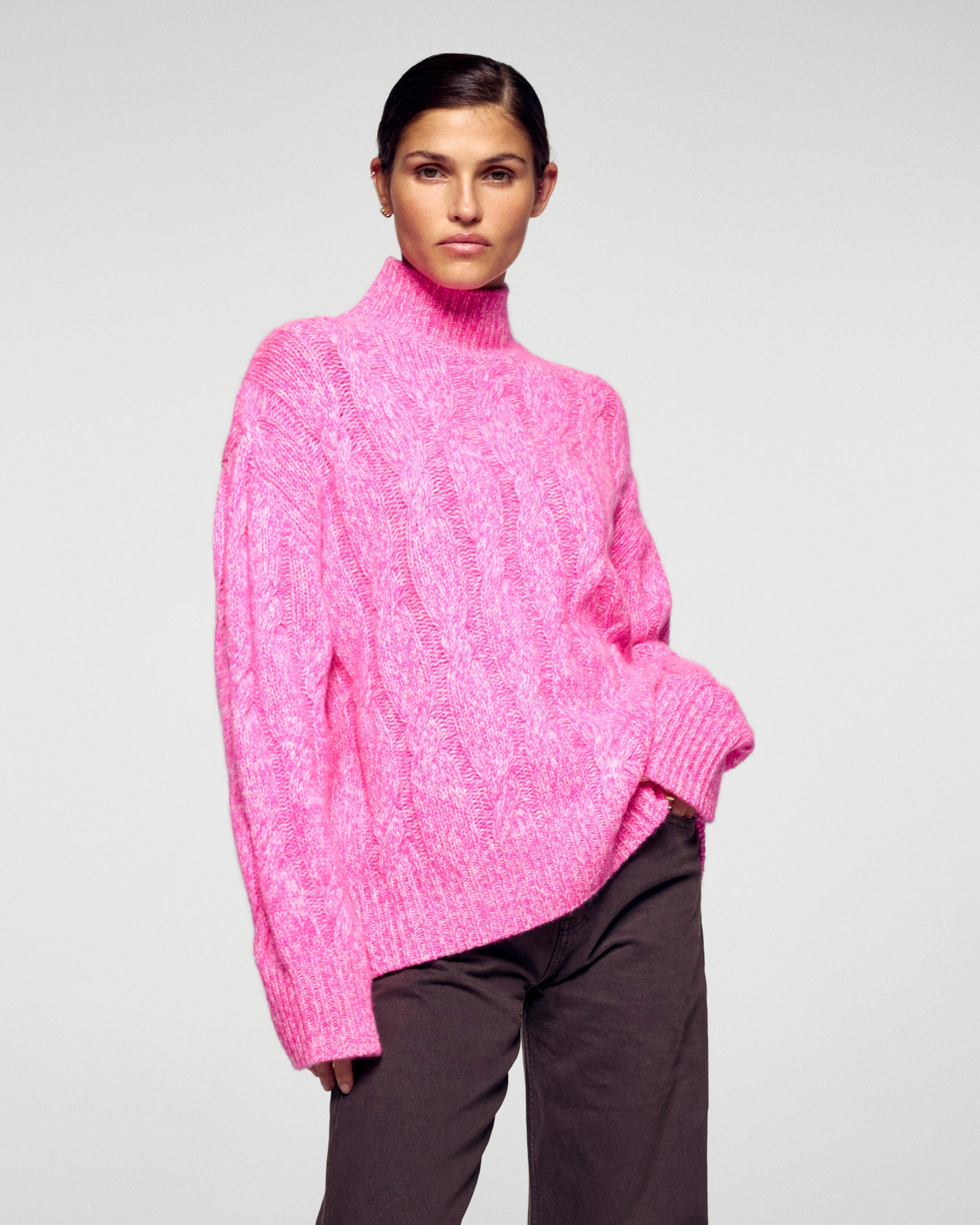 Oversized Cable-knit Mock Neck Sweater (H25 / FEMME / Secret Pink)