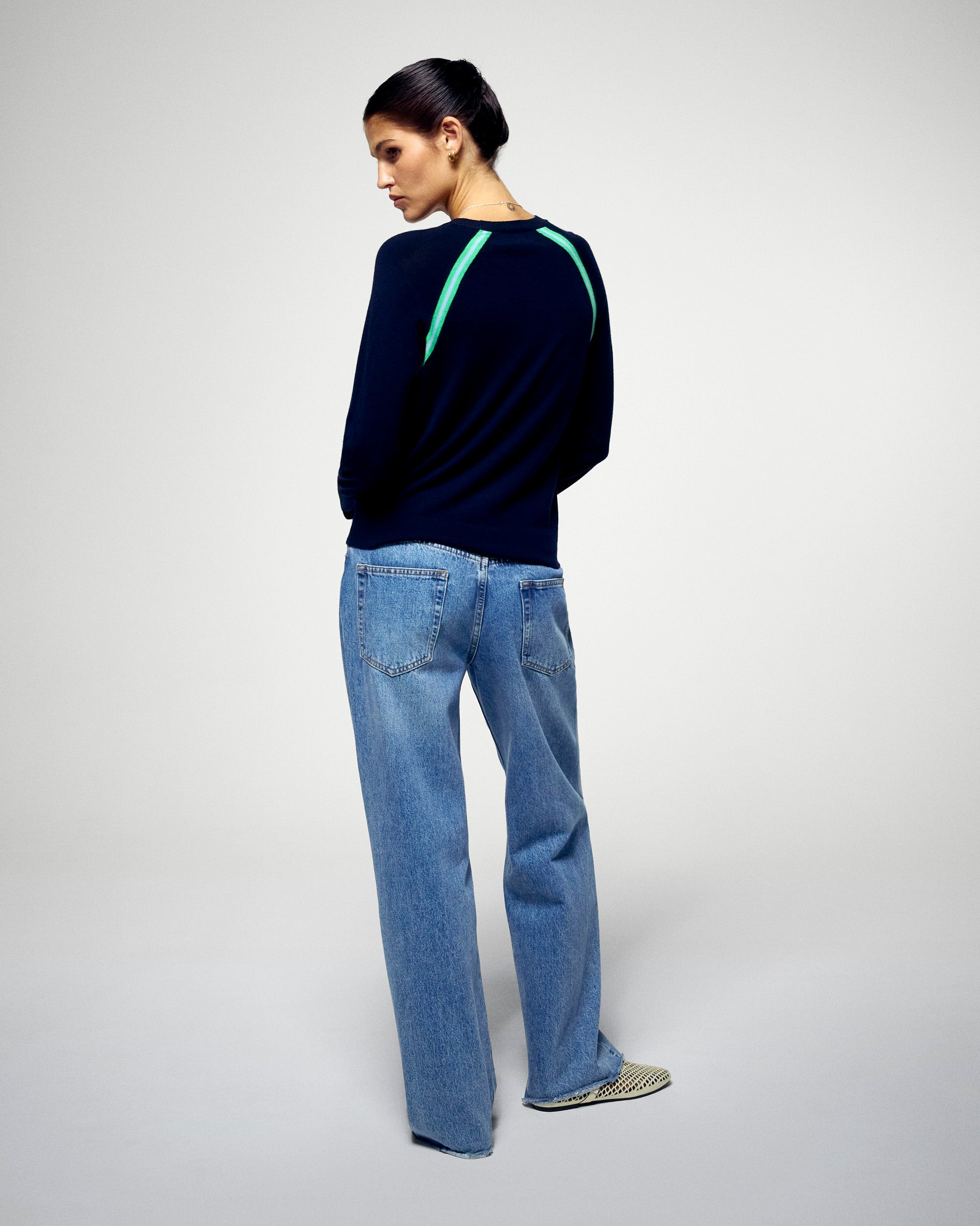 Crewneck Sweater (H25 / WOMEN / Navy / RWS)