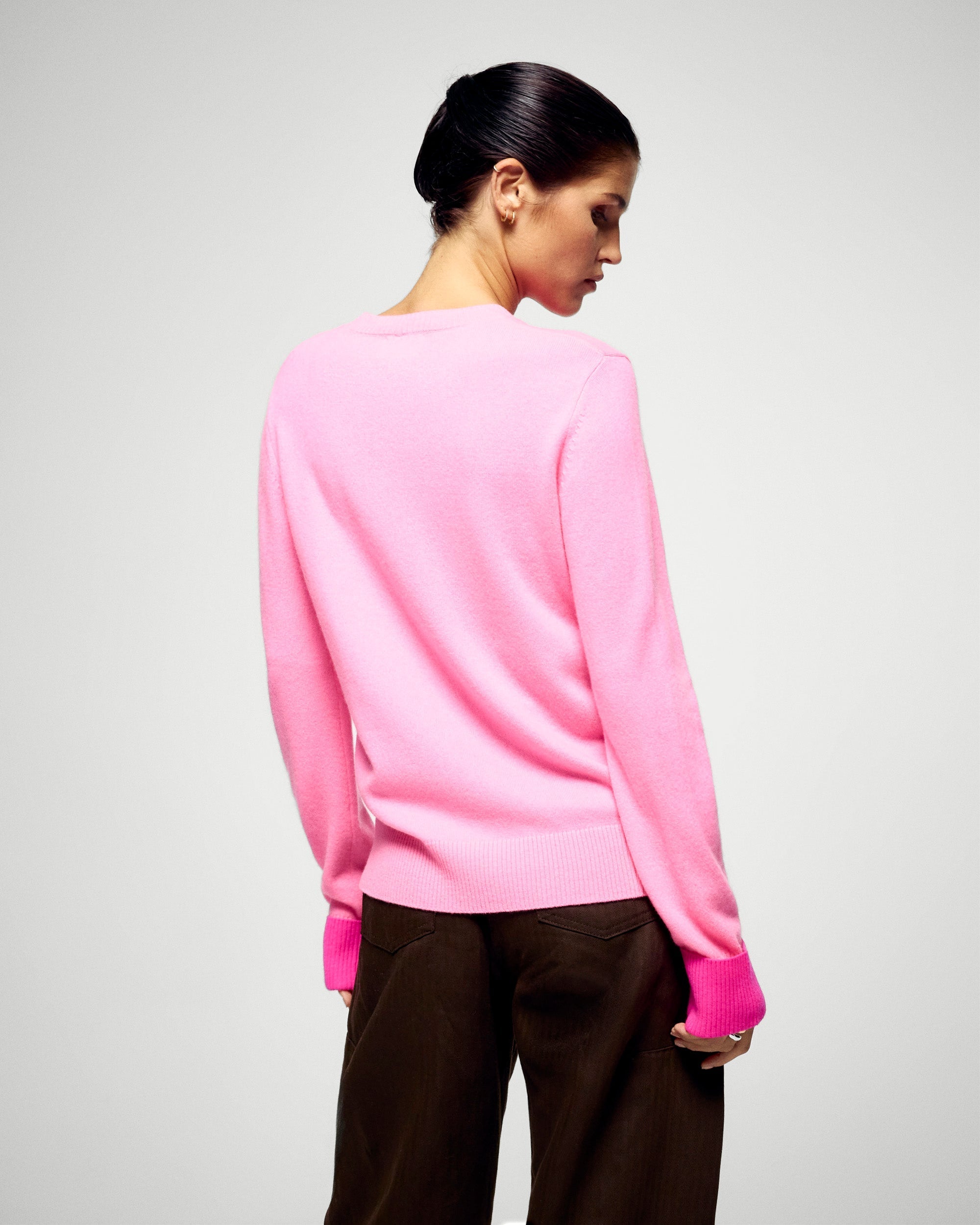 Crew Neck Sweater (H25 / FEMME / Fantasy Pink)