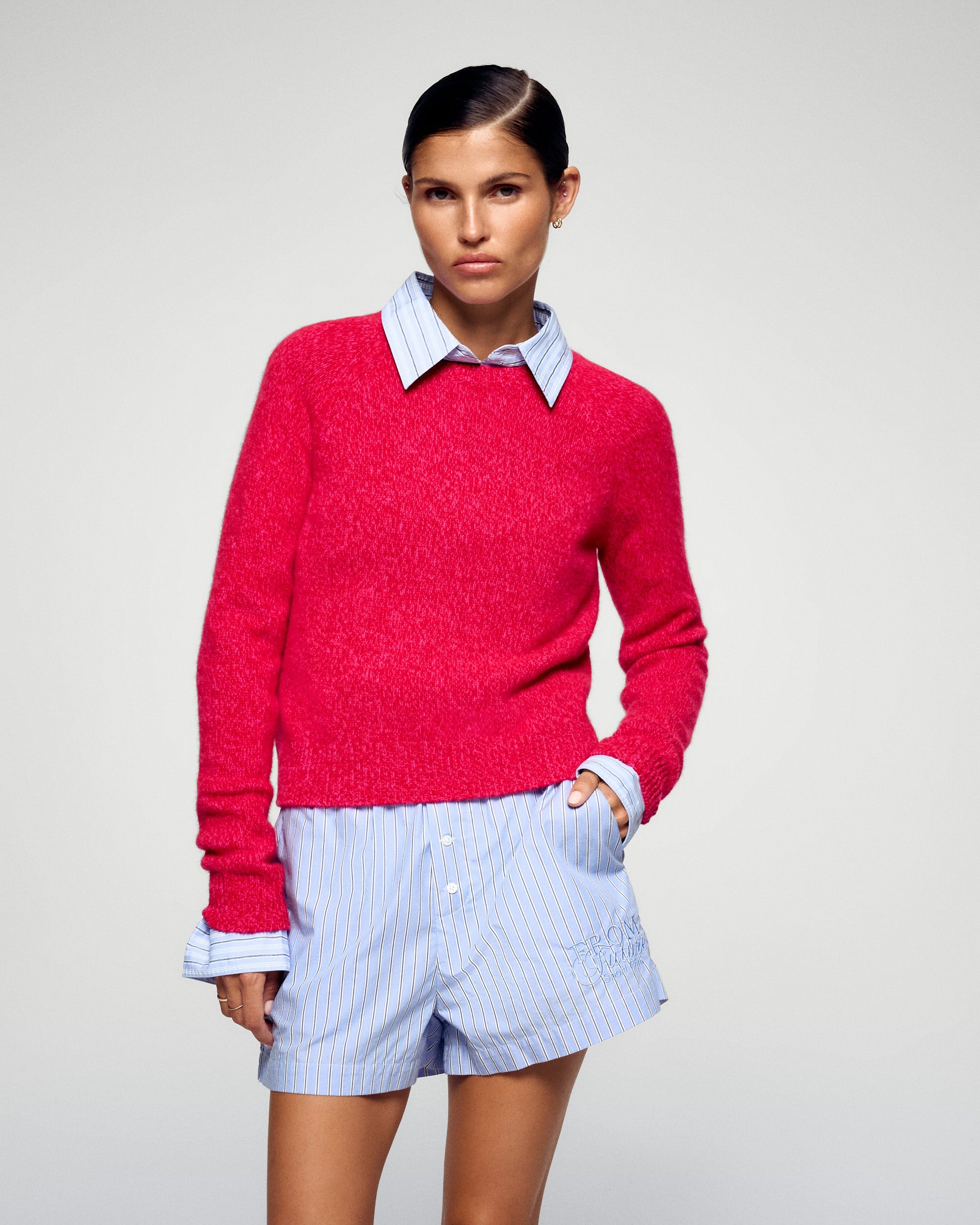 Crewneck Sweater (H25 / WOMEN / Scarlett Passion)
