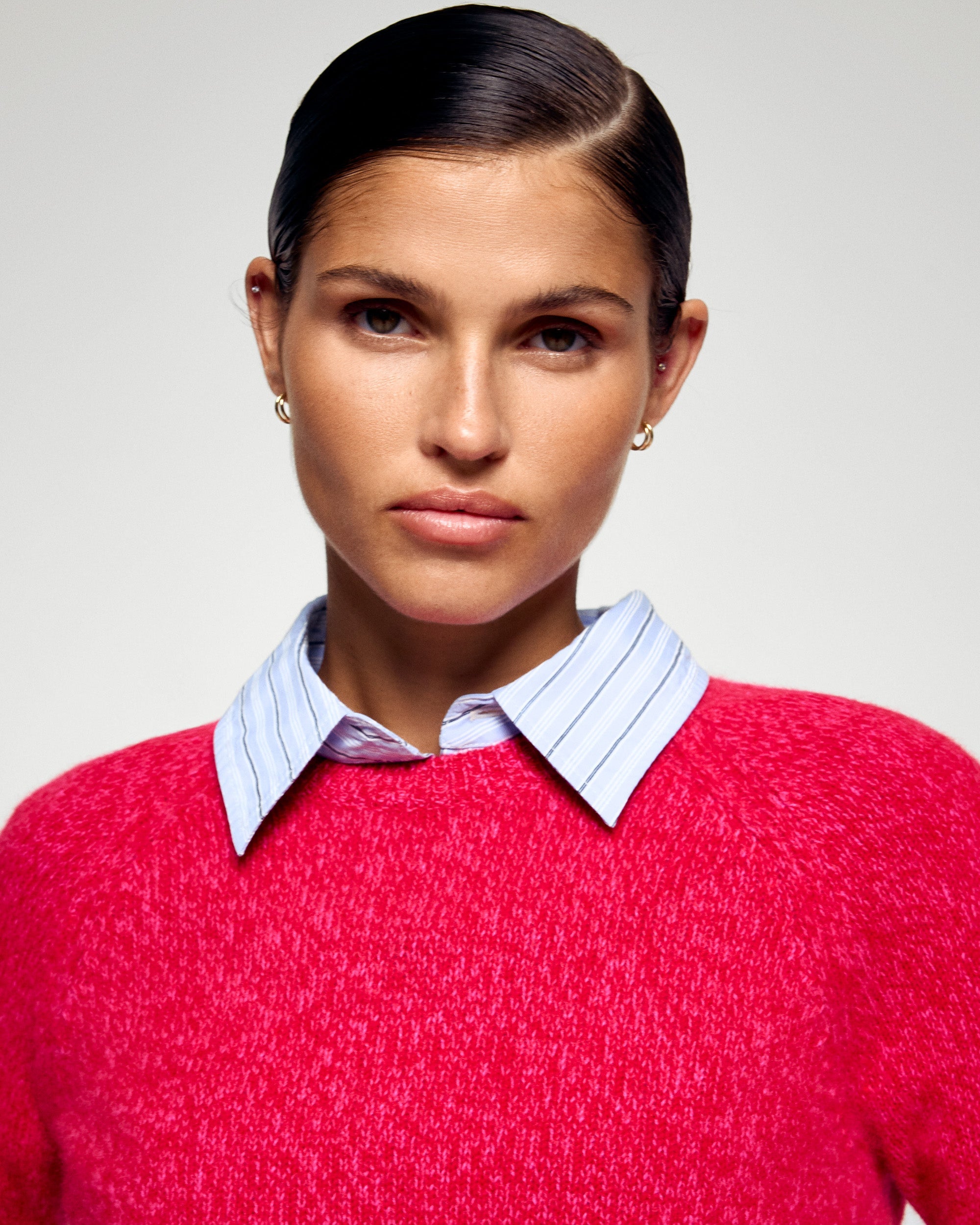 Crewneck Sweater (H25 / WOMEN / Scarlett Passion)