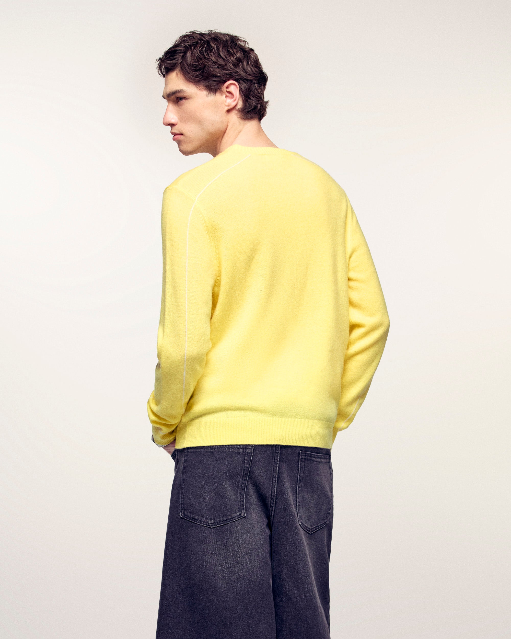Contrasting Trim Crew Neck Sweater (S26/ HOMME/ Star Yellow)
