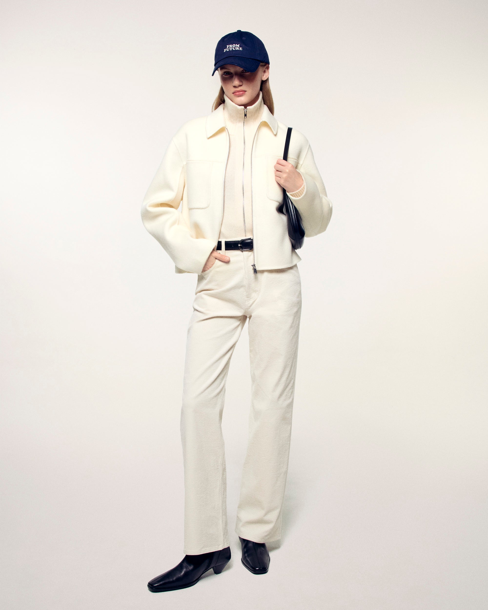 "FF" Embroidery Jacket (S26/ FEMME/ Ecru)