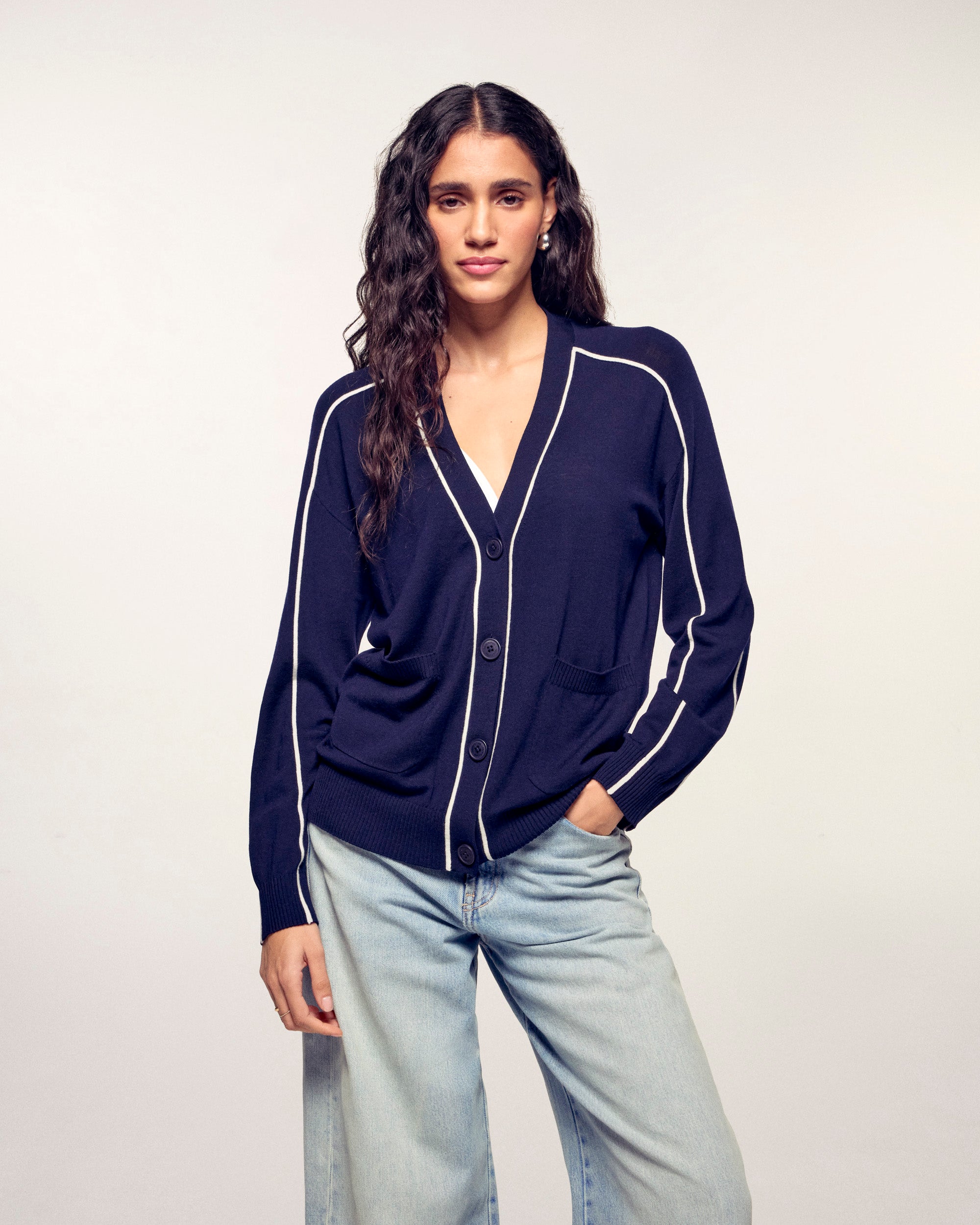 Contrast Trim Merino Cardigan (S26 / FEMME / Navy / RWS)