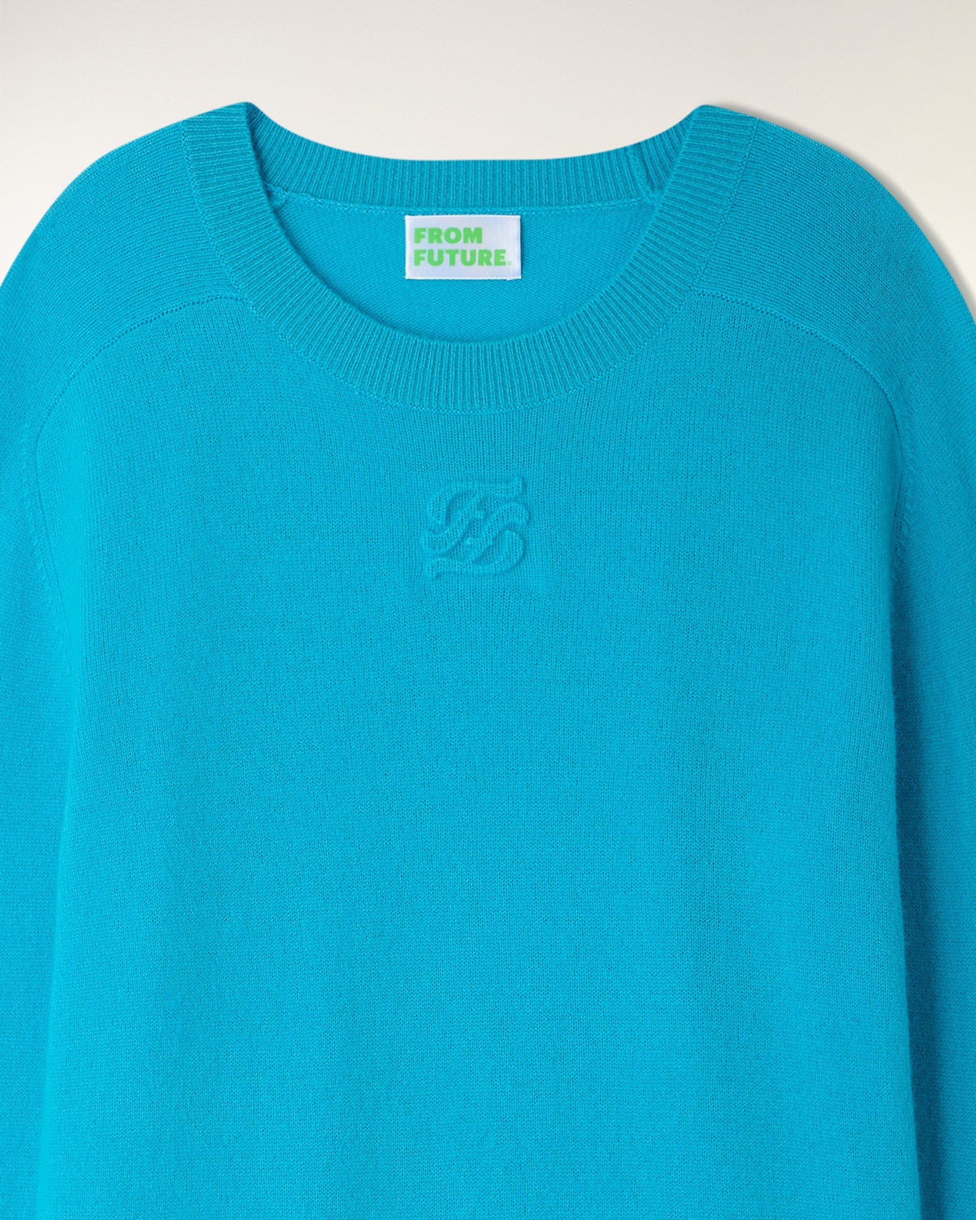 Relief Logo Crewneck Sweater (S26 / FEMME / Love Blue)