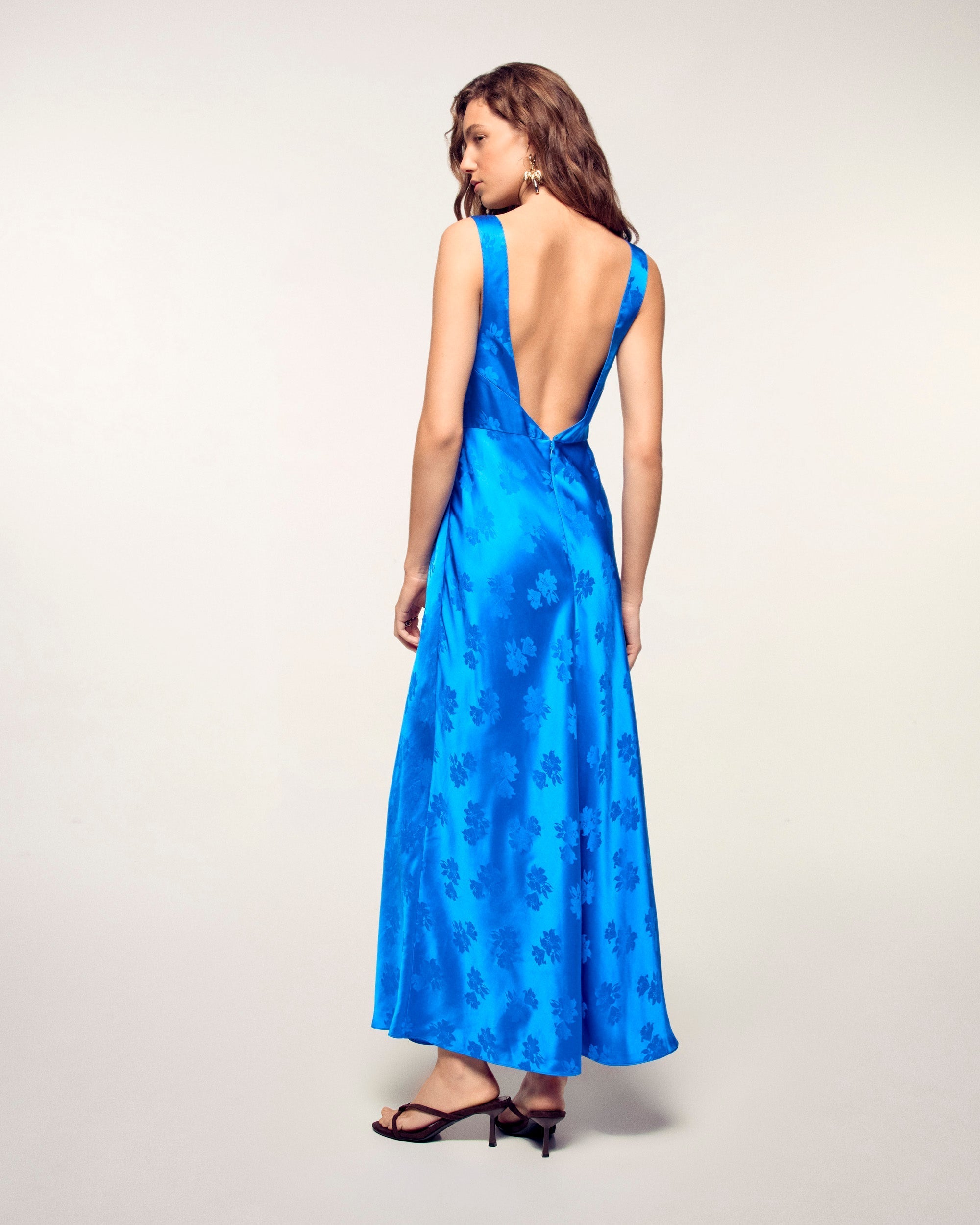 Long Dress with Straps (S26 / FEMME / Ocean Jacquard)