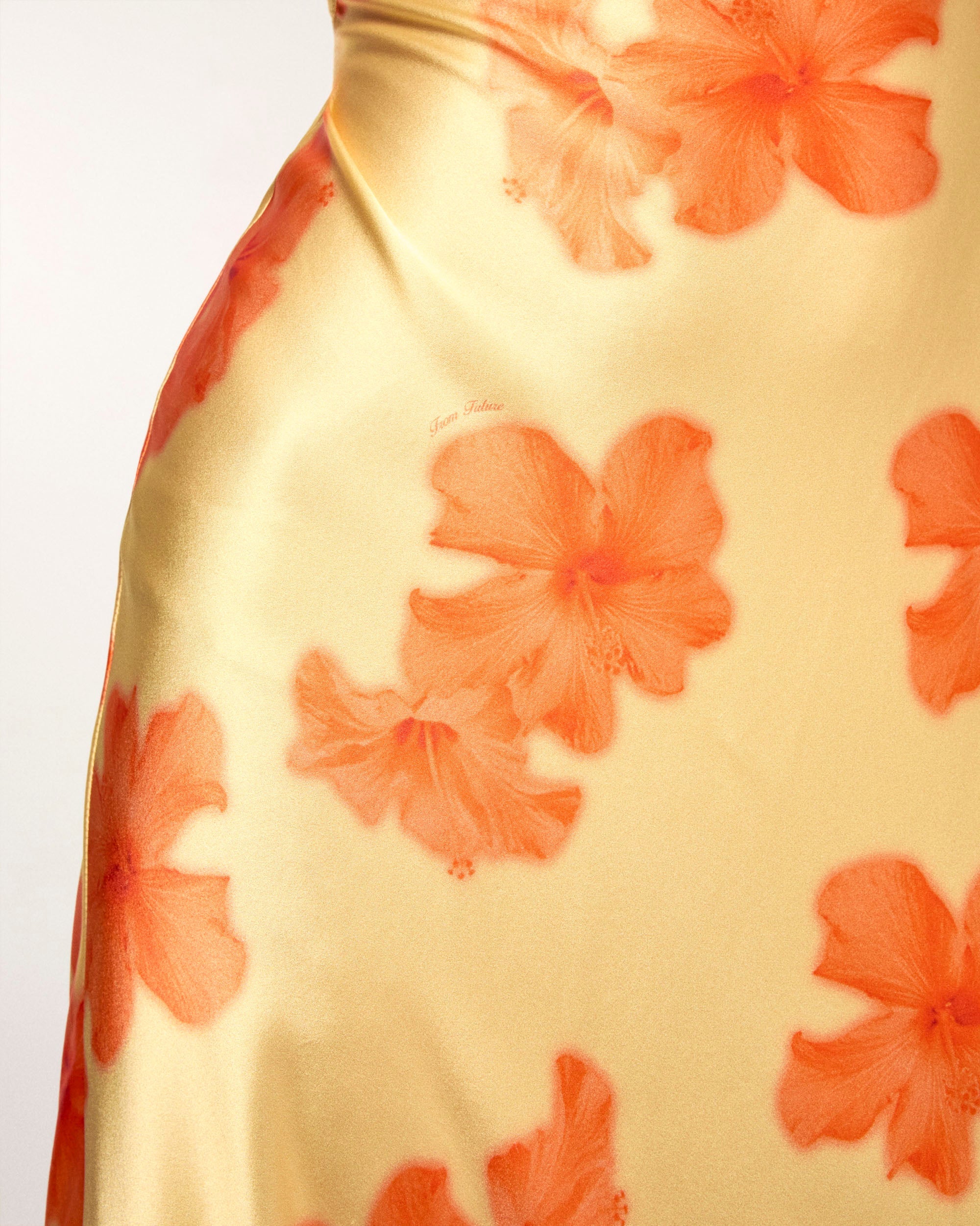 Backless Long Dress (S26 / FEMME / Sunny hibiscus)