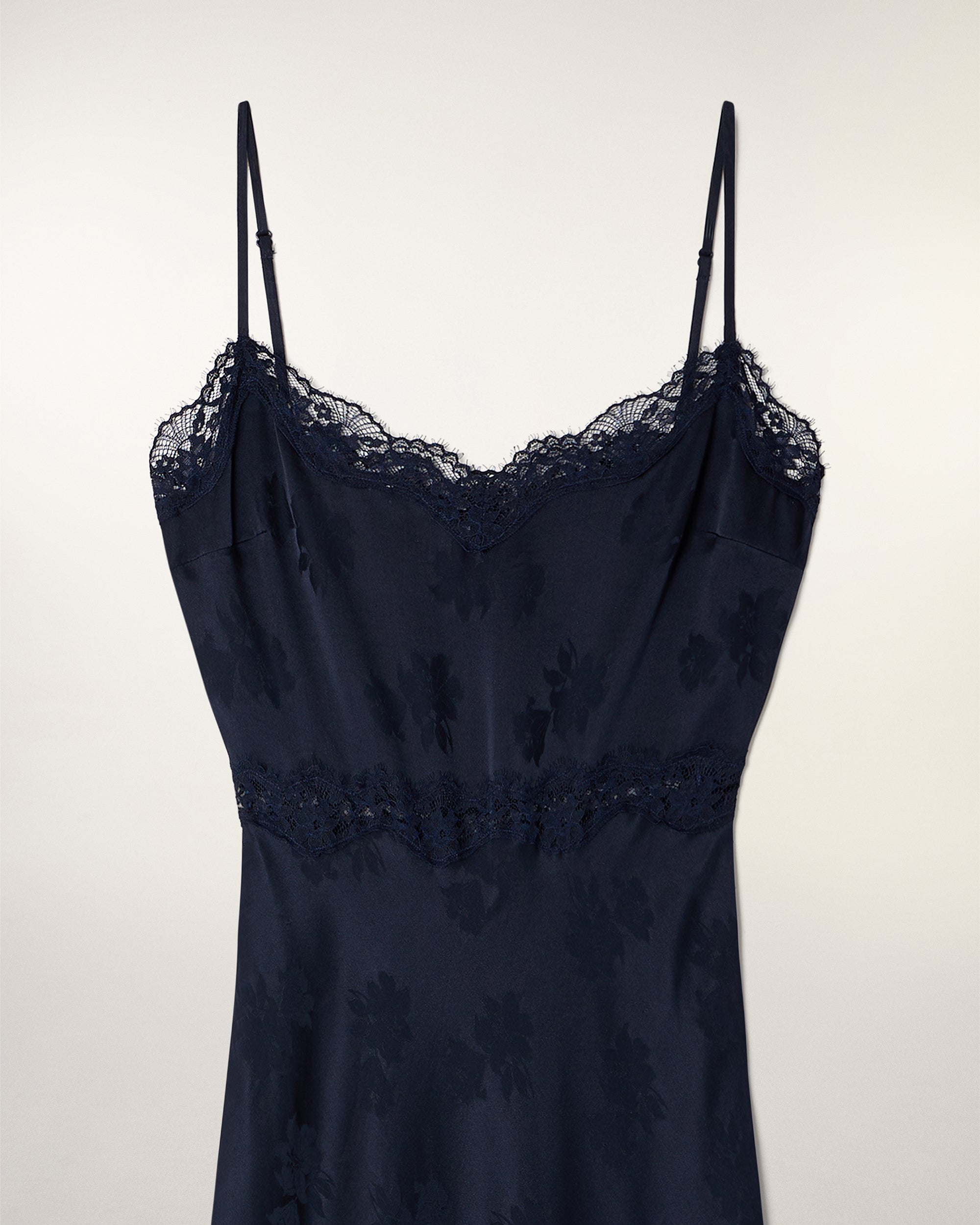 Long Lace Strappy Dress (S26 / FEMME / Navy jacquard)