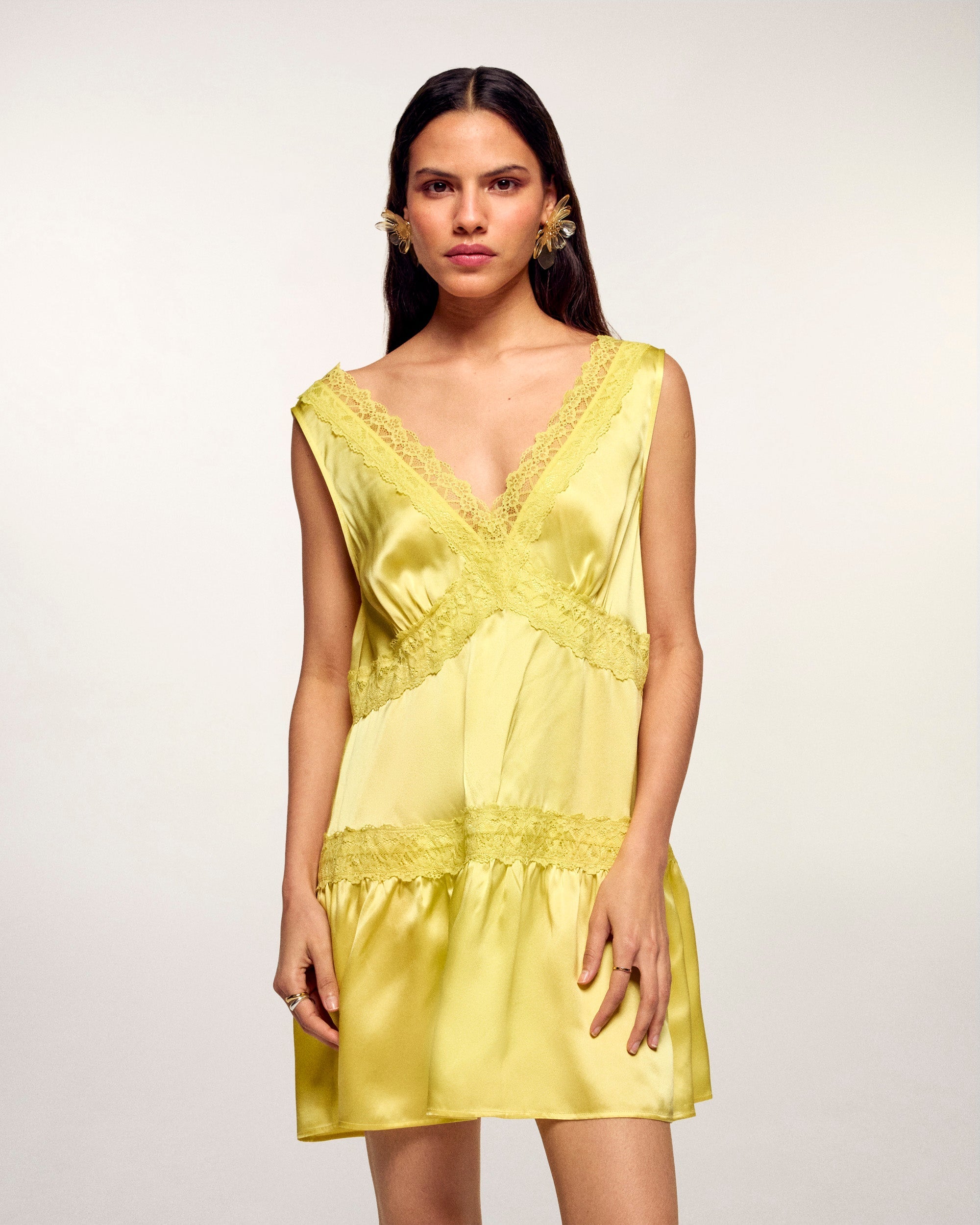 Lace Short Dress (S26 / FEMME / Sunset Yellow)