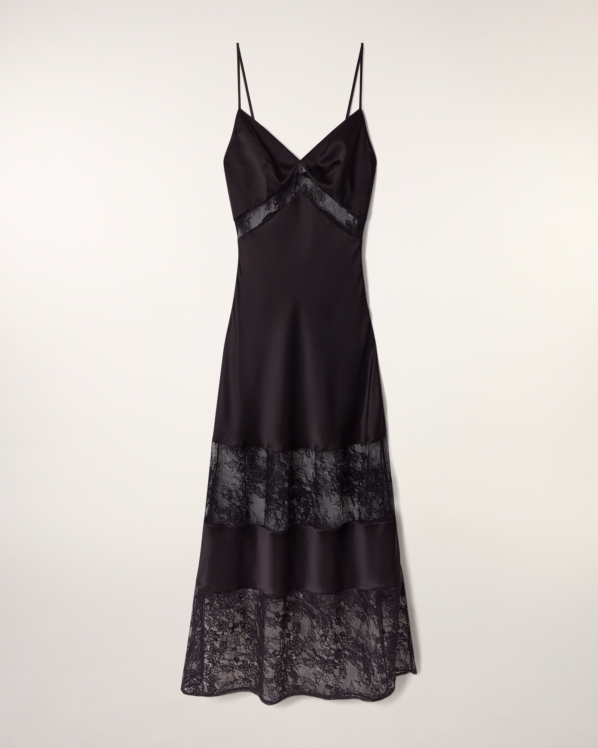 Long Strappy Dress with Lace Cut-outs (S26/ FEMME/ Noir)