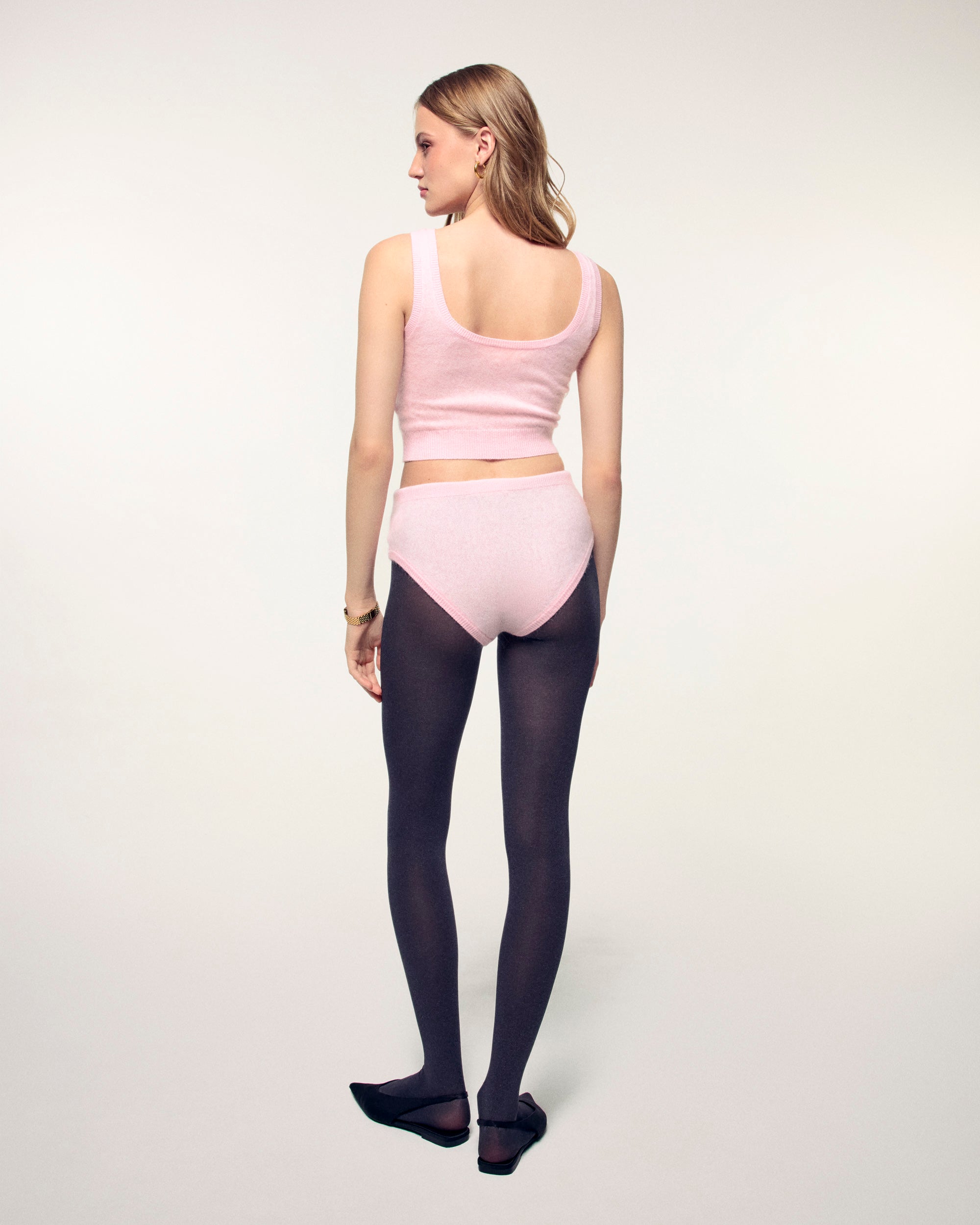 Brushed Cashmere Short (S26/ FEMME/ Cloudy Pink)