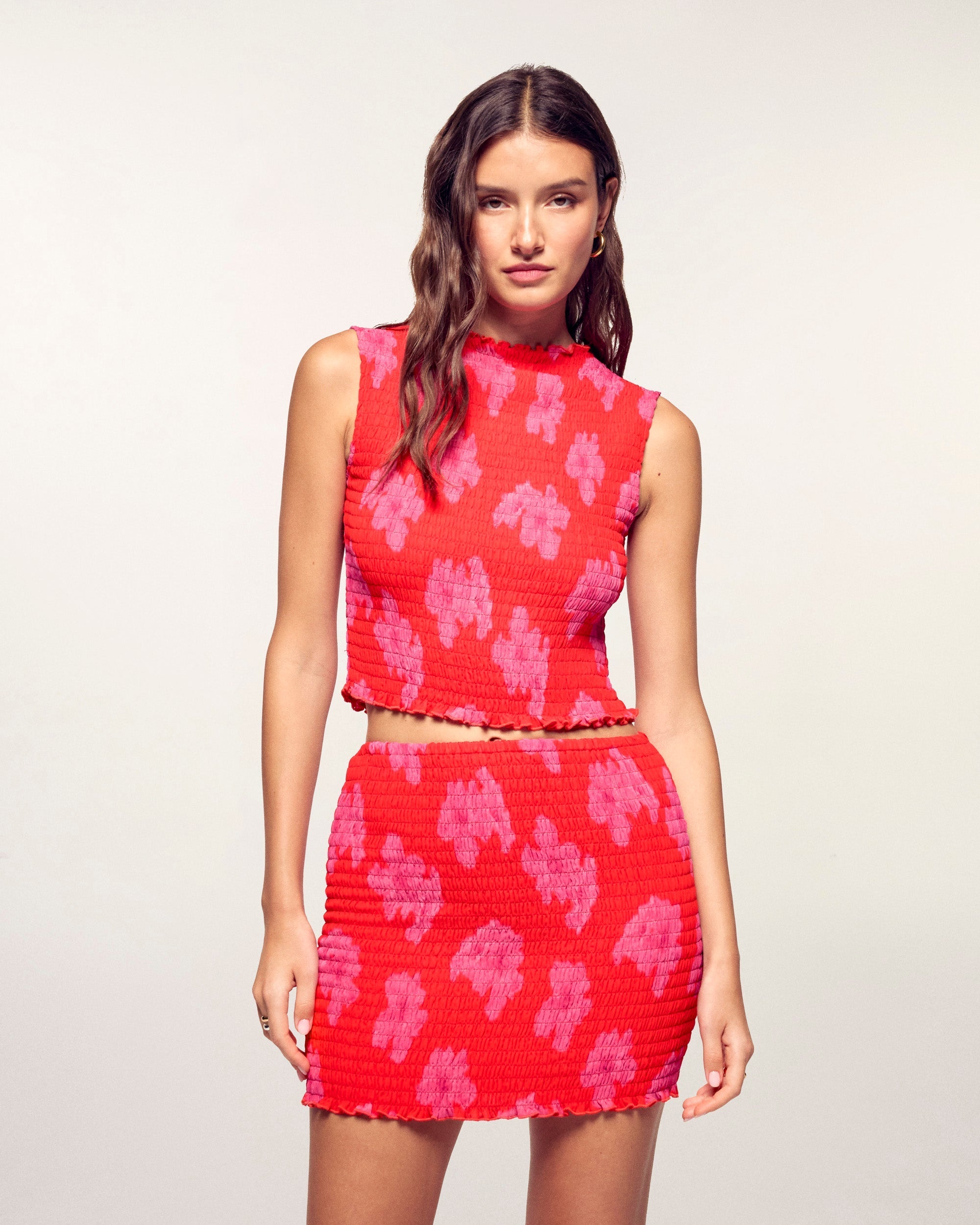 "All Over" Smocked Sleeveless Top (S26 / FEMME / Ruby Hibiscus)