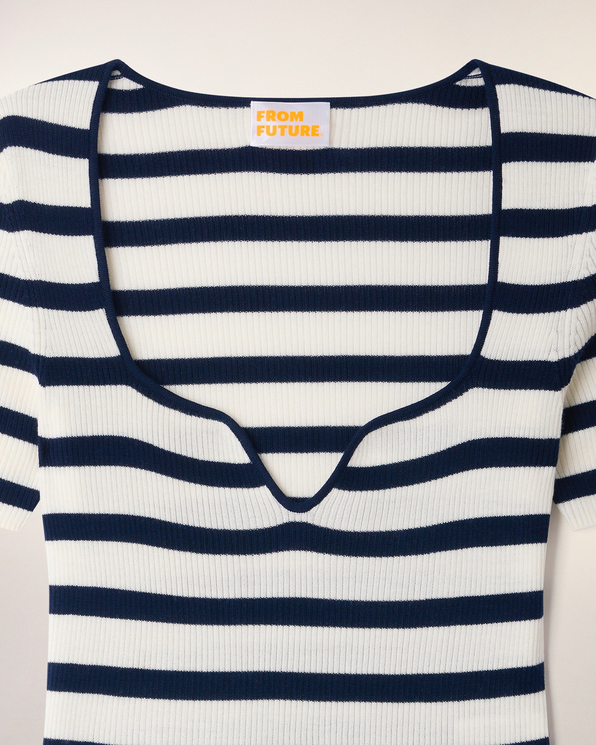 Short Sleeve Top (S26 / FEMME / Navy / RWS)