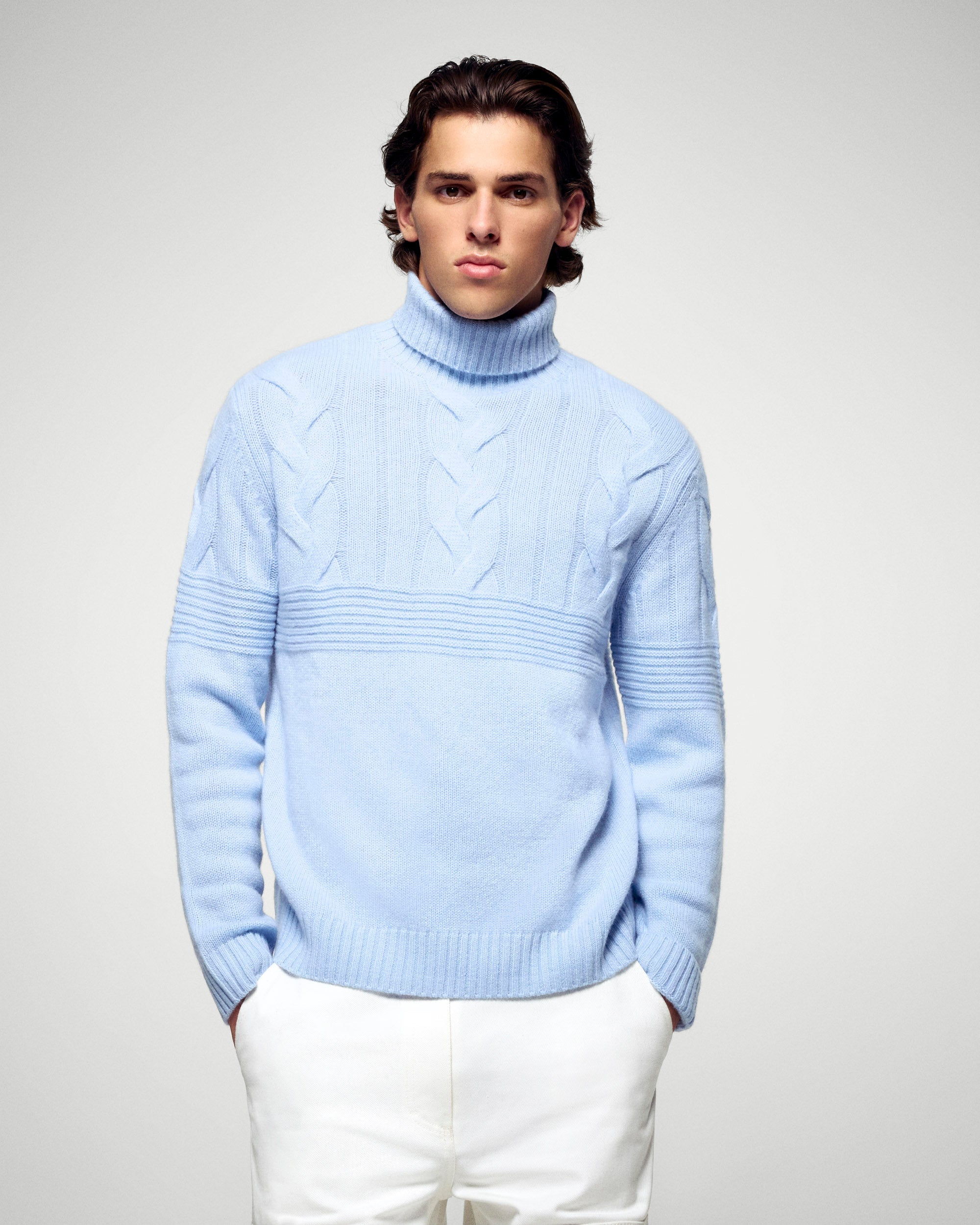 Cable-knit Turtleneck Sweater (H25 / HOMME / Smooth Blue)