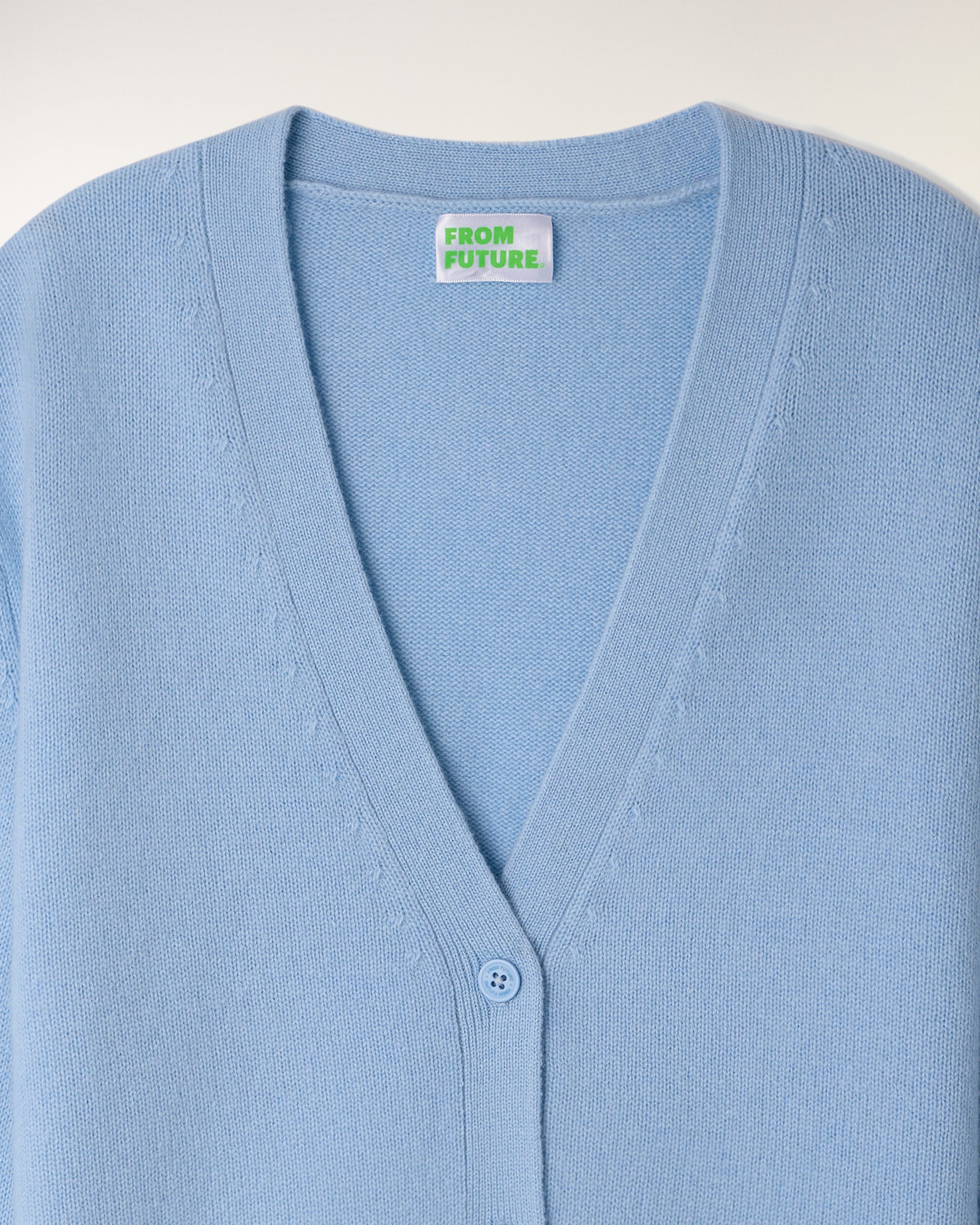 Cardigan Sweater (S26 / FEMME / Baby Blue)