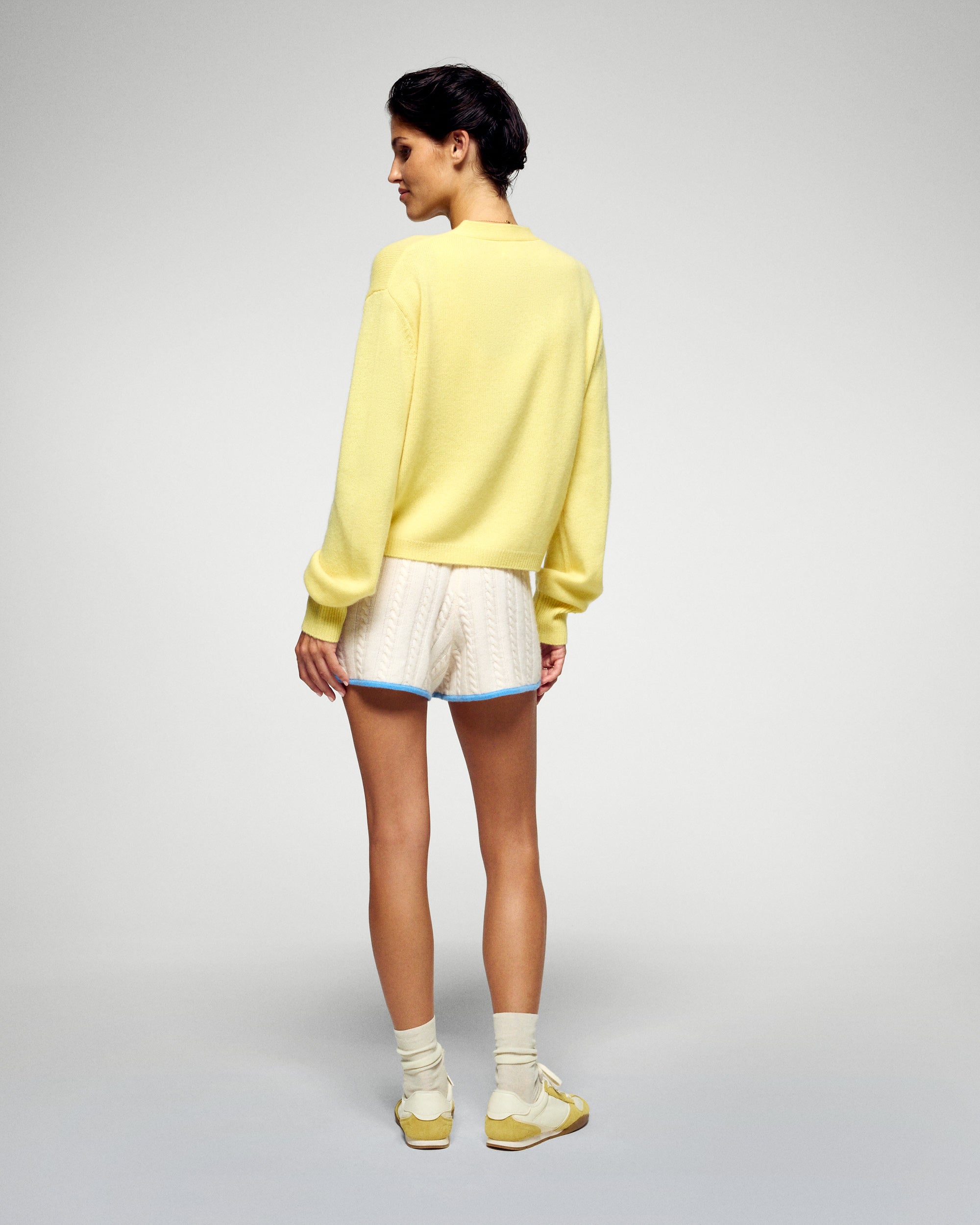 Cardigan Sweater (H25 / WOMEN / Creamy Yellow)