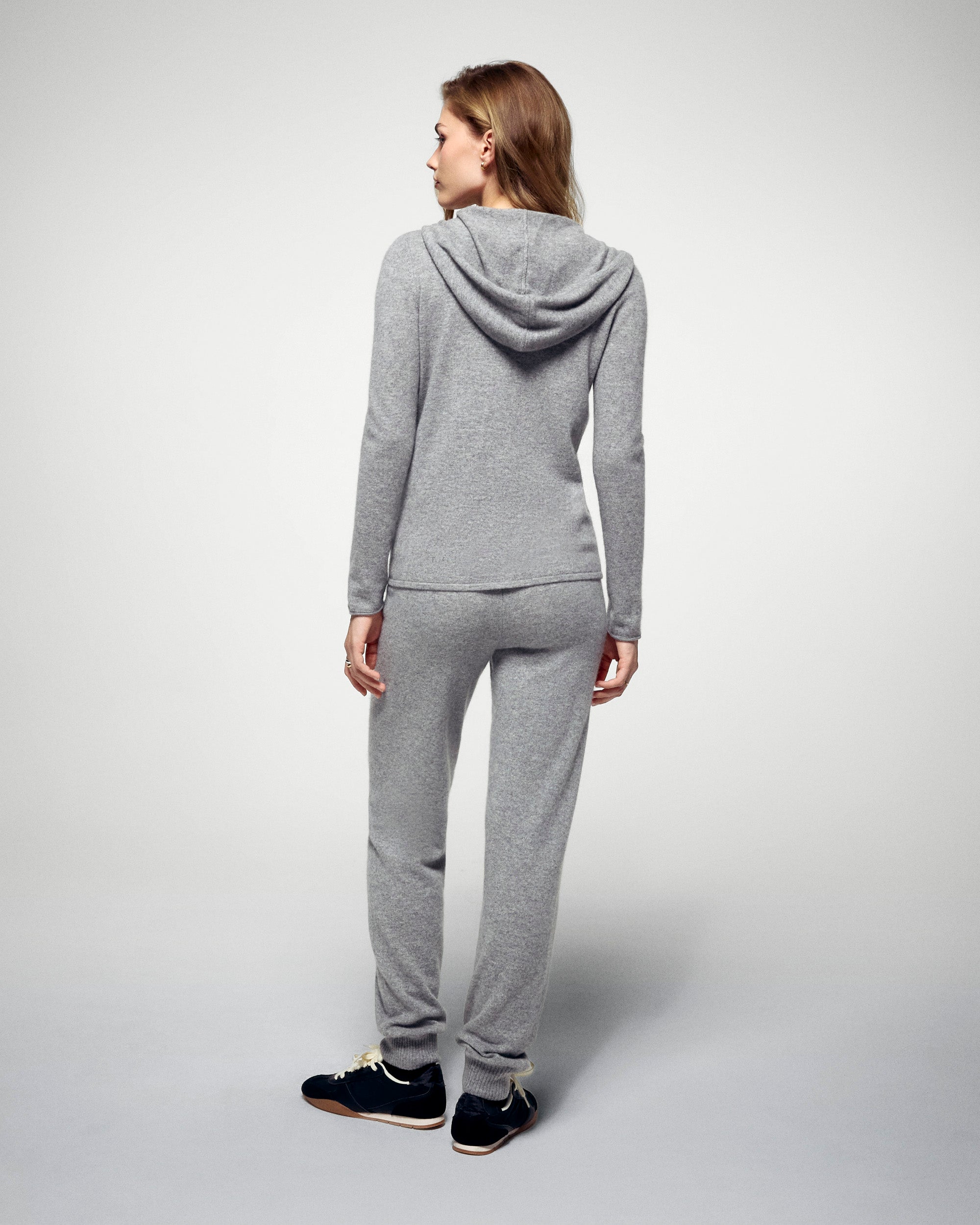 Hoodie (H25 / FEMME / Dark Heather Gray)