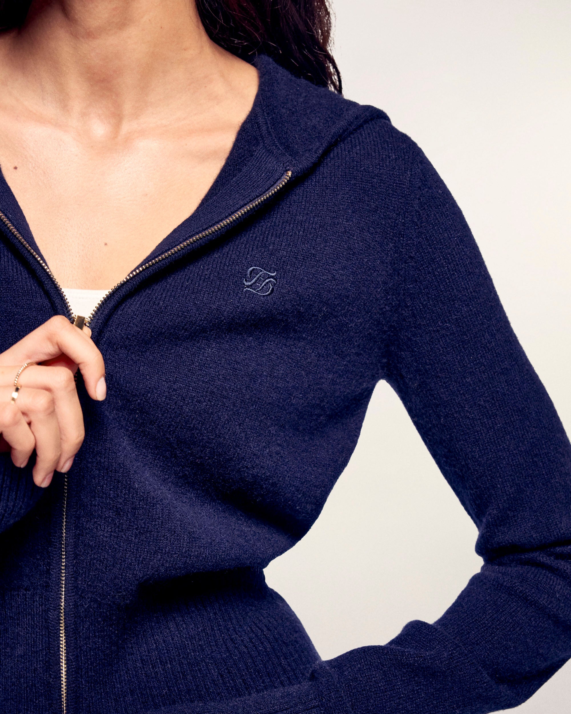 Hoodie Sweater (S26 / FEMME / Navy)