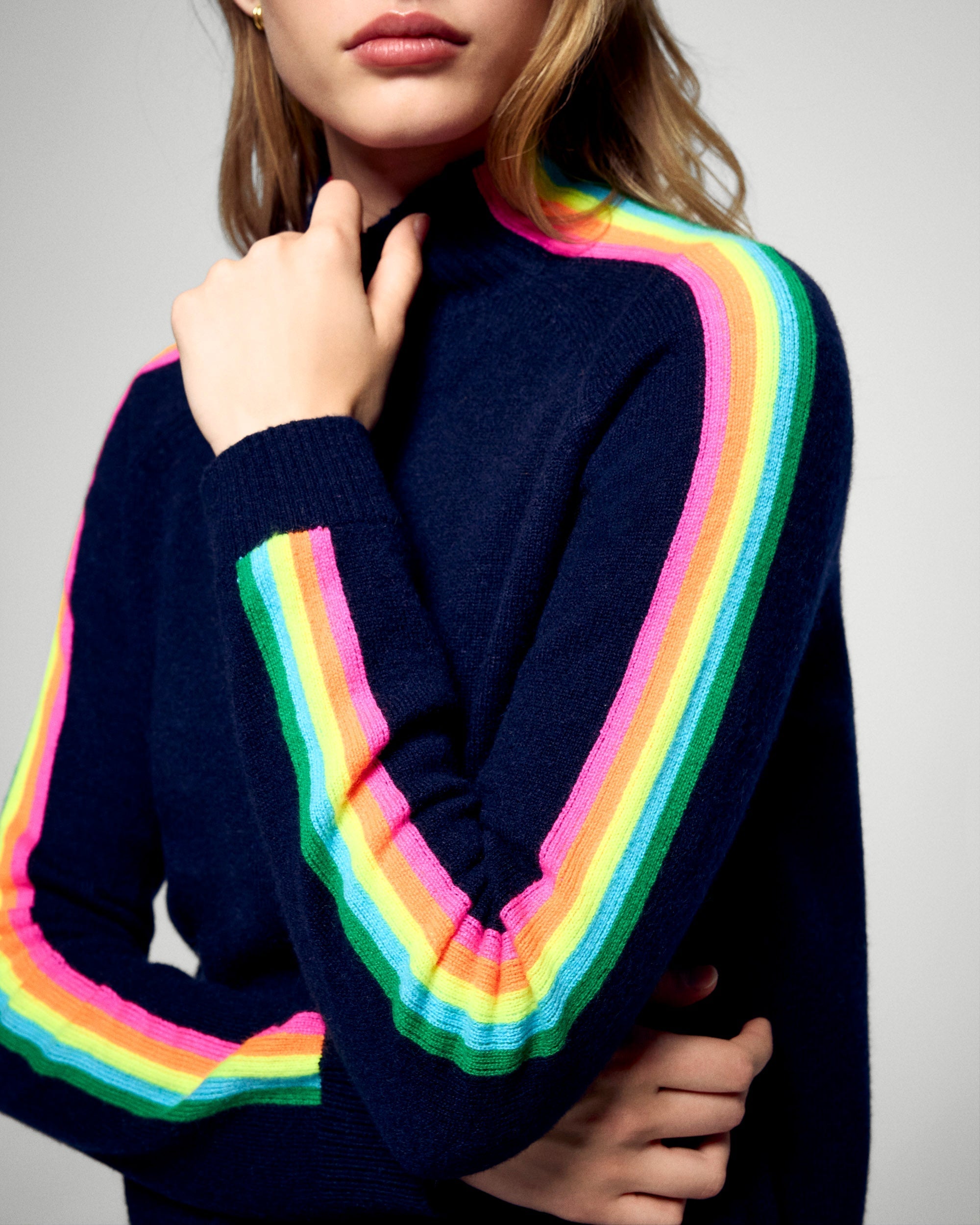 Mock Neck Sweater (H25 / FEMME / Navy)