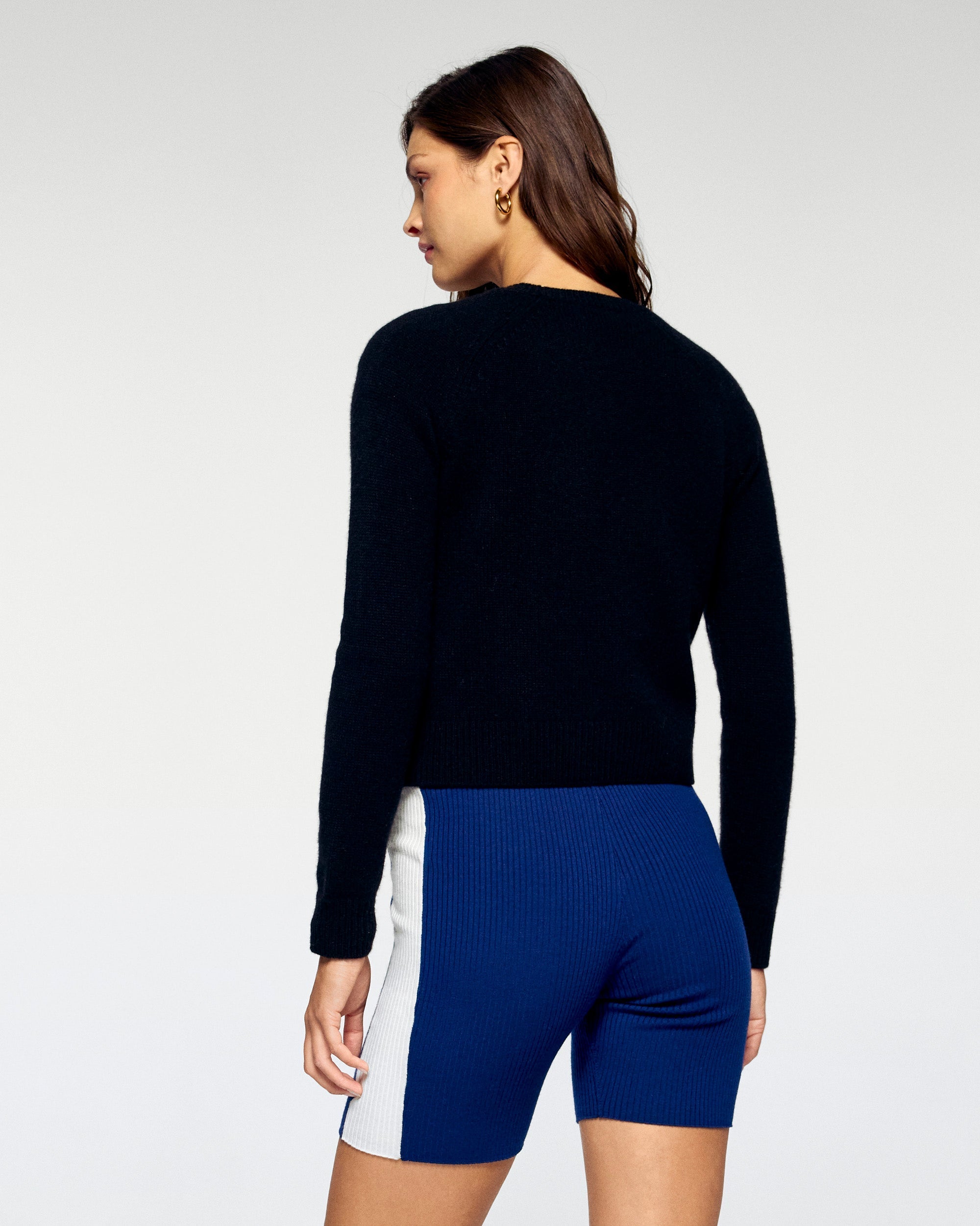Crewneck Sweater (H25 / FEMME / Black)