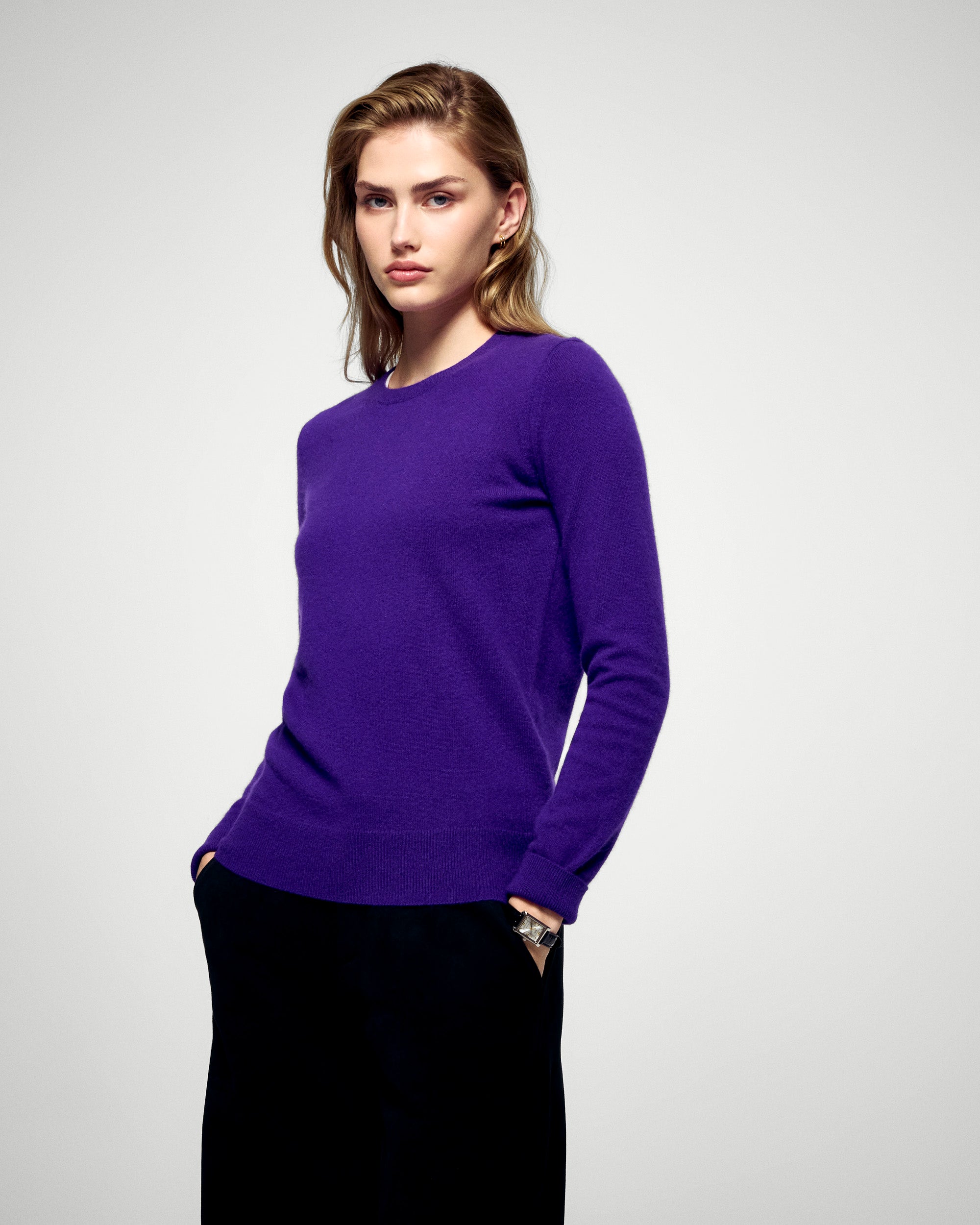 Crewneck Sweaters (H25 / FEMME / Velvet Purple)