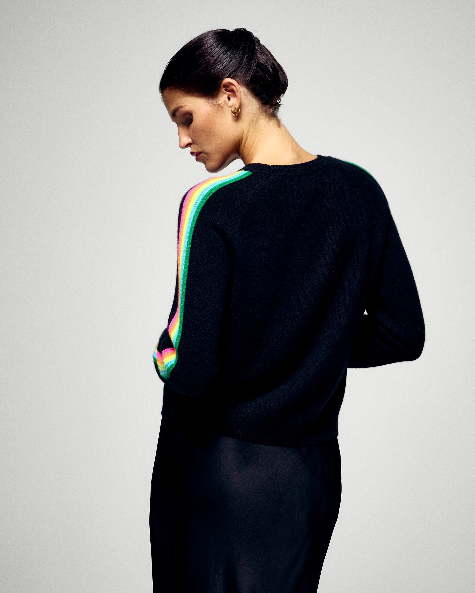 Crewneck Sweaters (H25 / FEMME / Black)