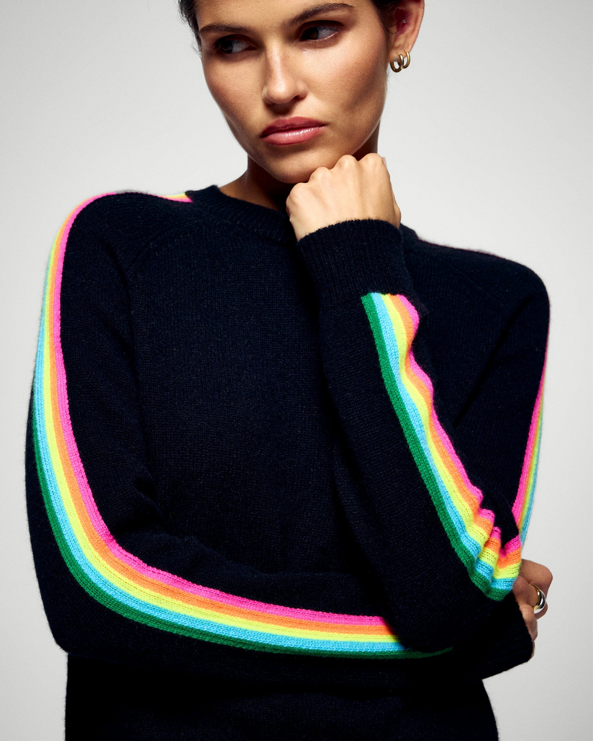 Crewneck Sweaters (H25 / FEMME / Black)