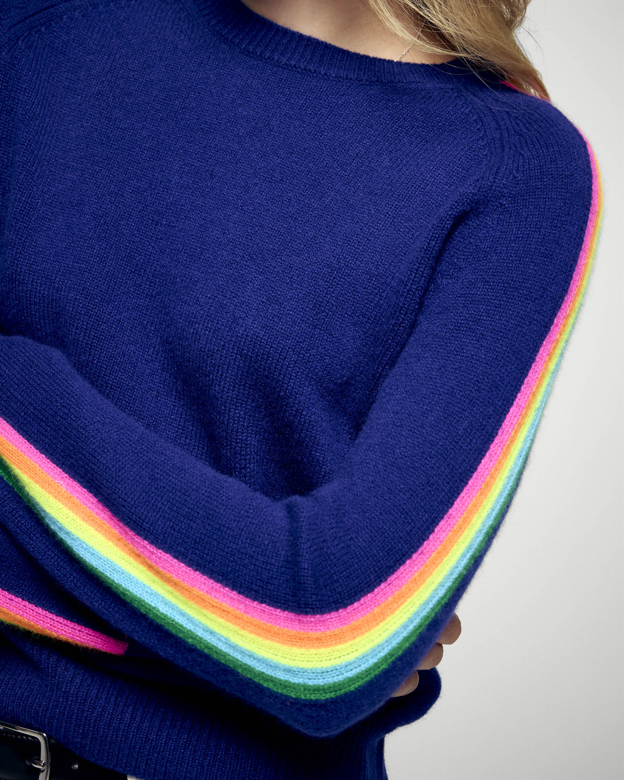 Crewneck Sweaters (H25 / FEMME / Crown Blue)