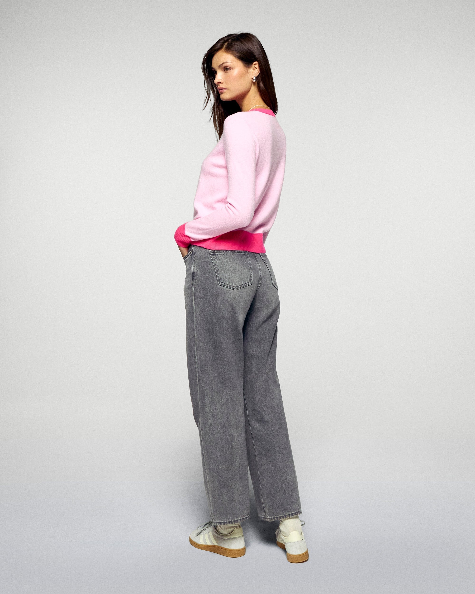 Crewneck Sweater (H25 / FEMME / Ballet Pink)