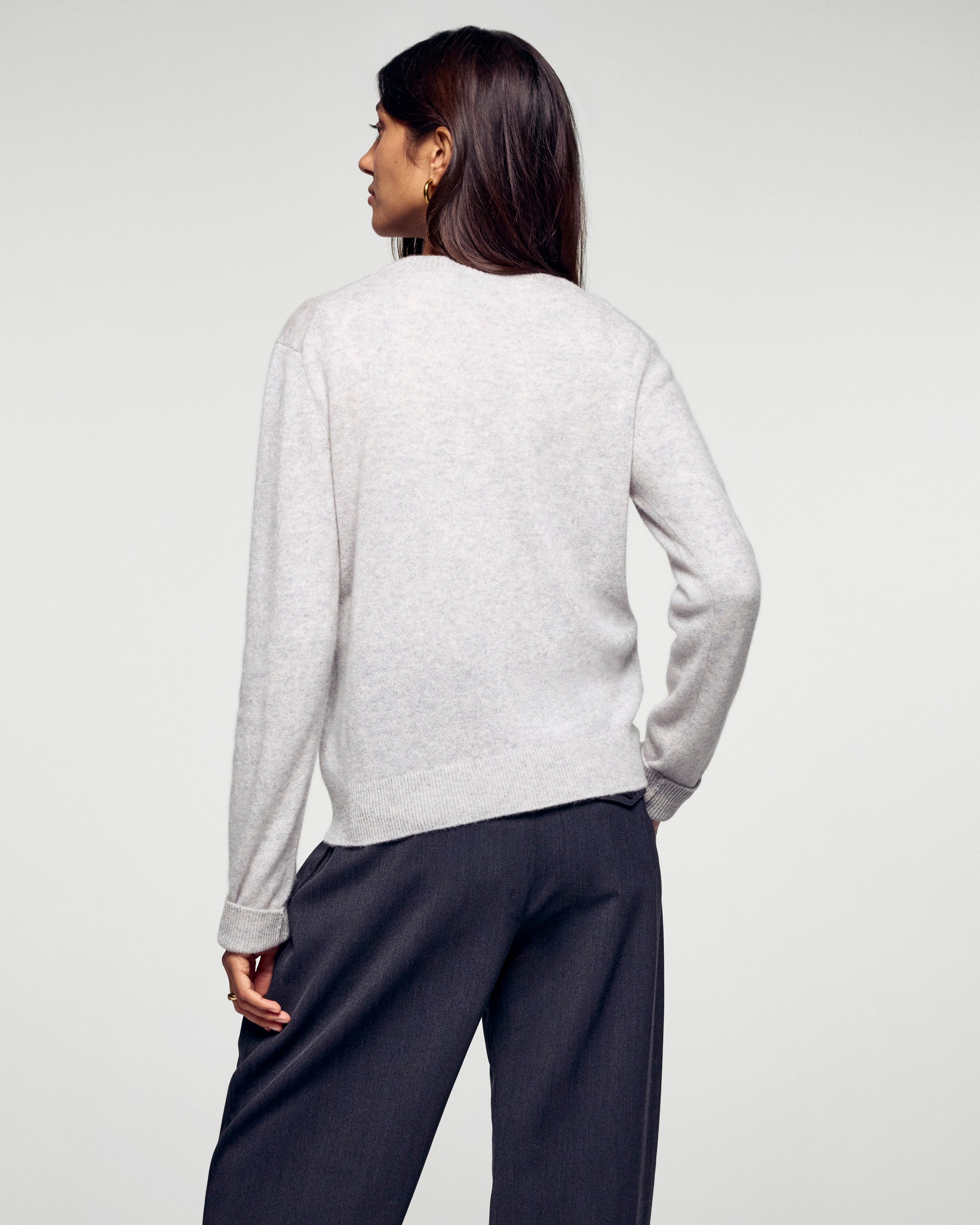 Crew Neck Sweater (H25 / FEMME / Light Heather Gray)