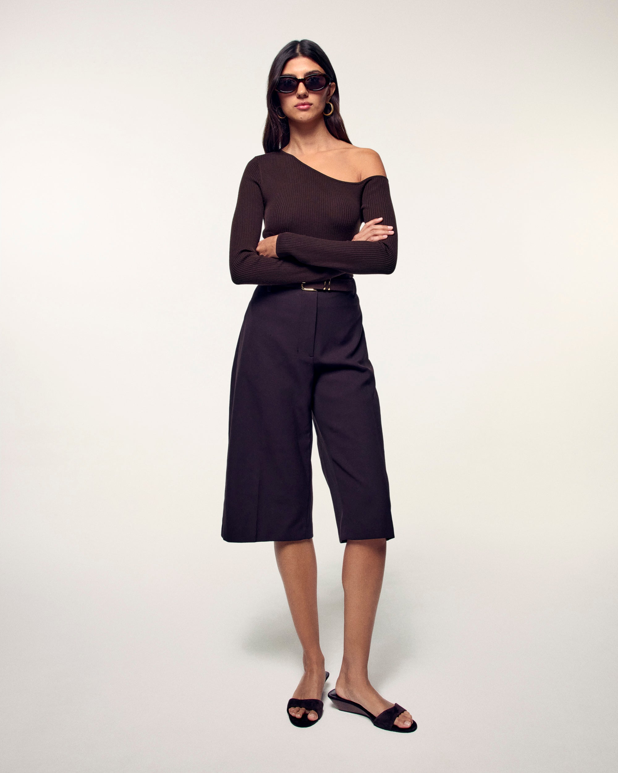 Asymmetrical Top (S26 / FEMME / Chocolat / RWS)