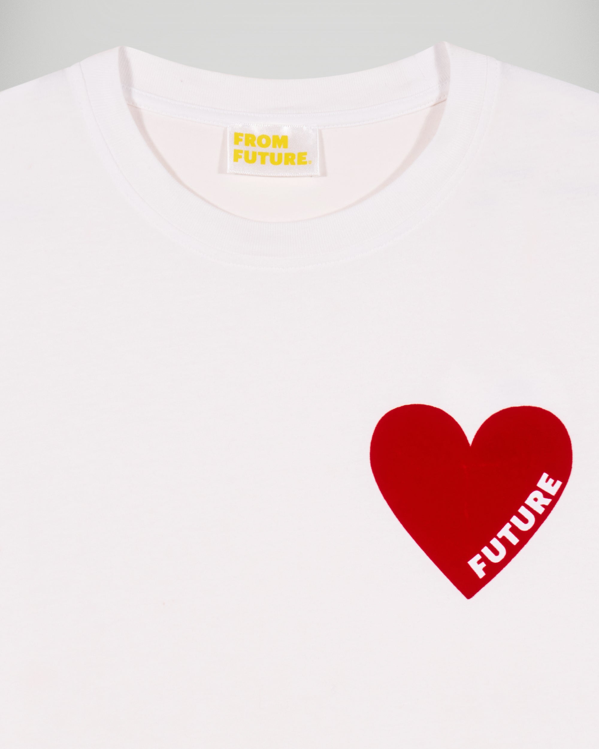 Crewneck Short Sleeve Heart T-shirt (S25 / WOMEN / White)