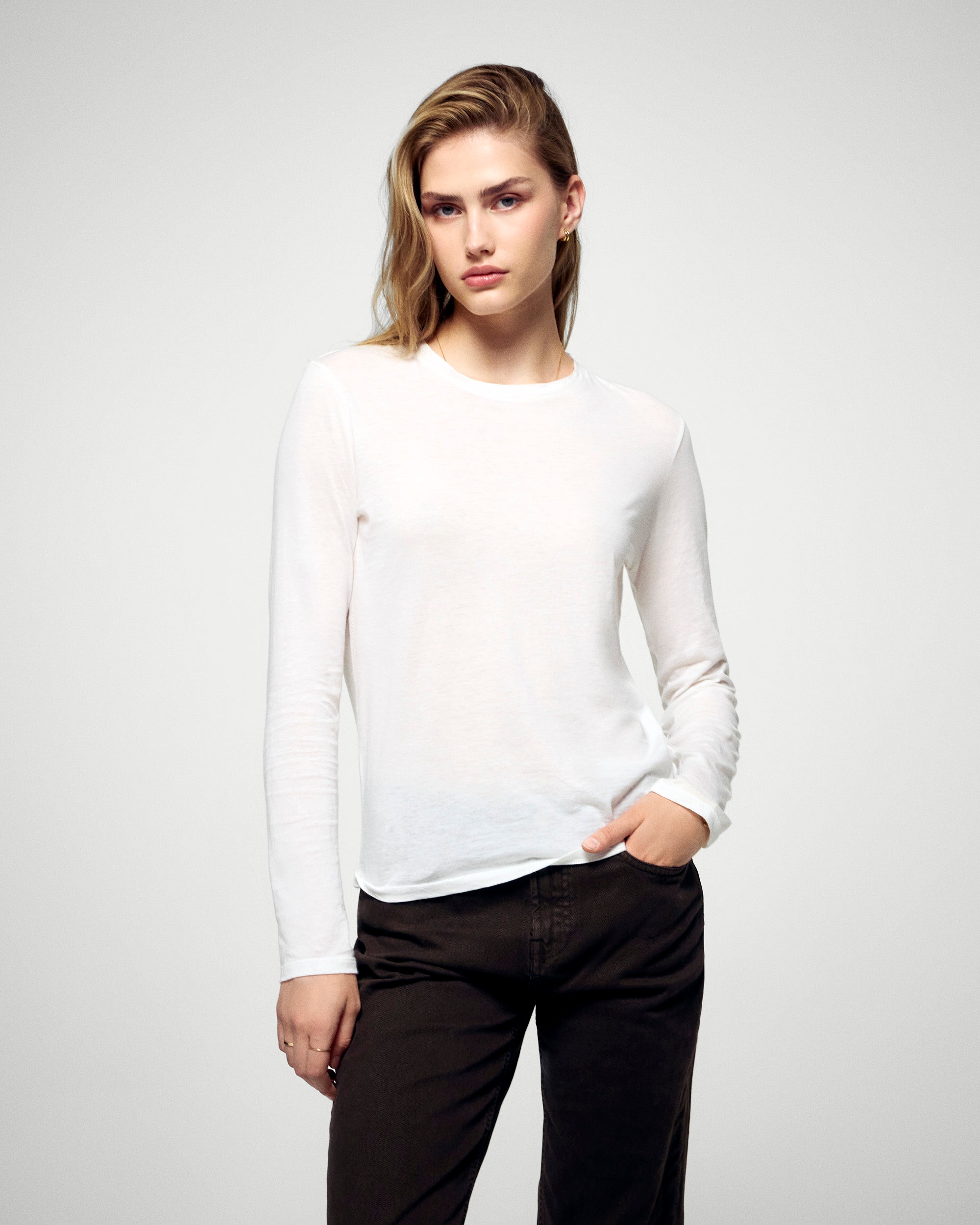 Long Sleeve Crew Neck T-shirt (H25 / FEMME / White)